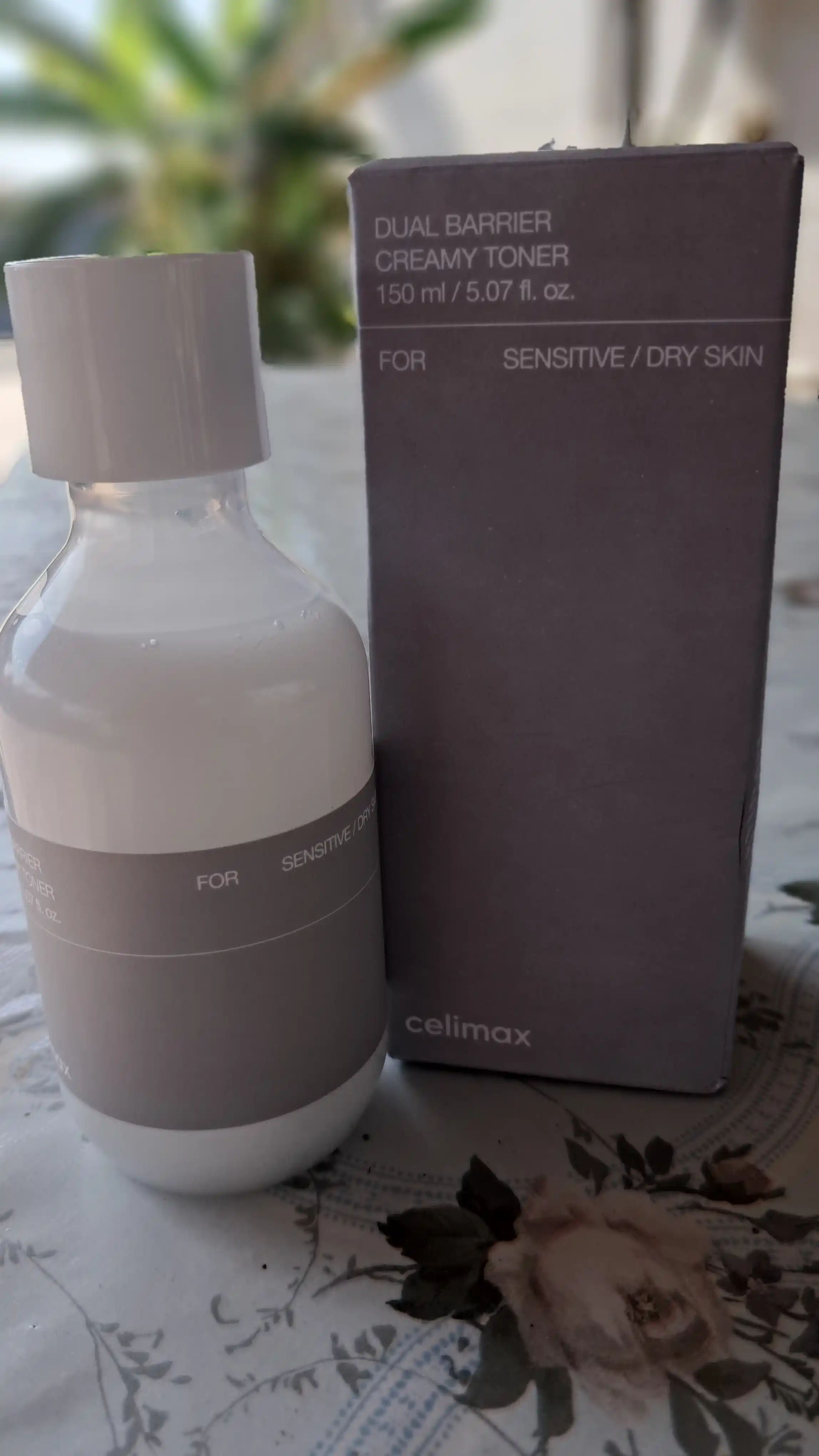 Celimax sutli tuzilishga ega kremsimon namlantiruvchi toneri, 150 ml