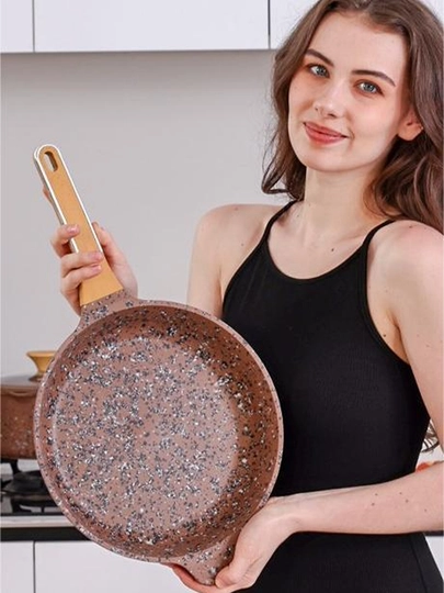 Сковородка 24 см
