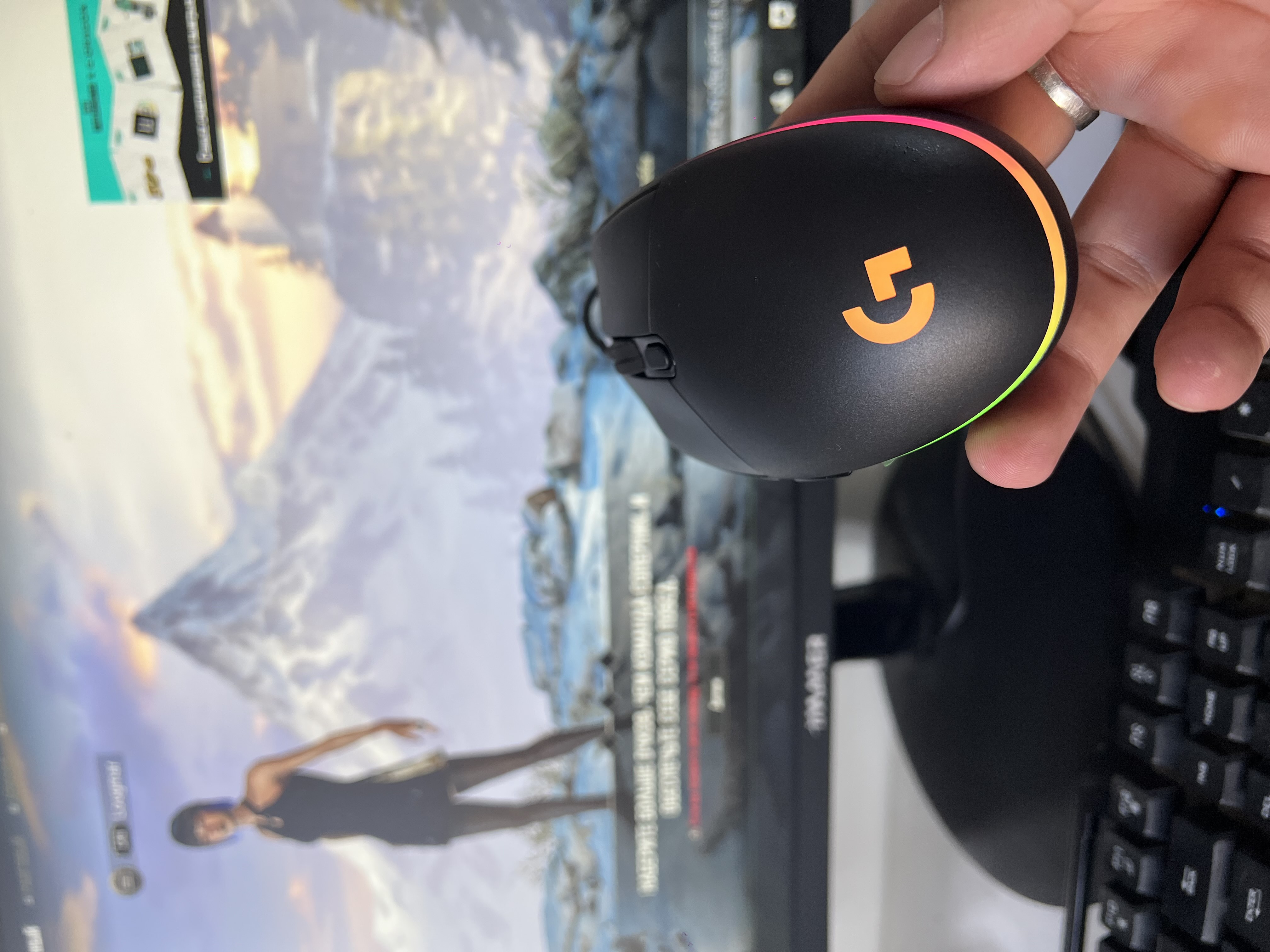 RGB yoritgichli Logitech G203 LIGHTSYNC simli oyin sichqoni
