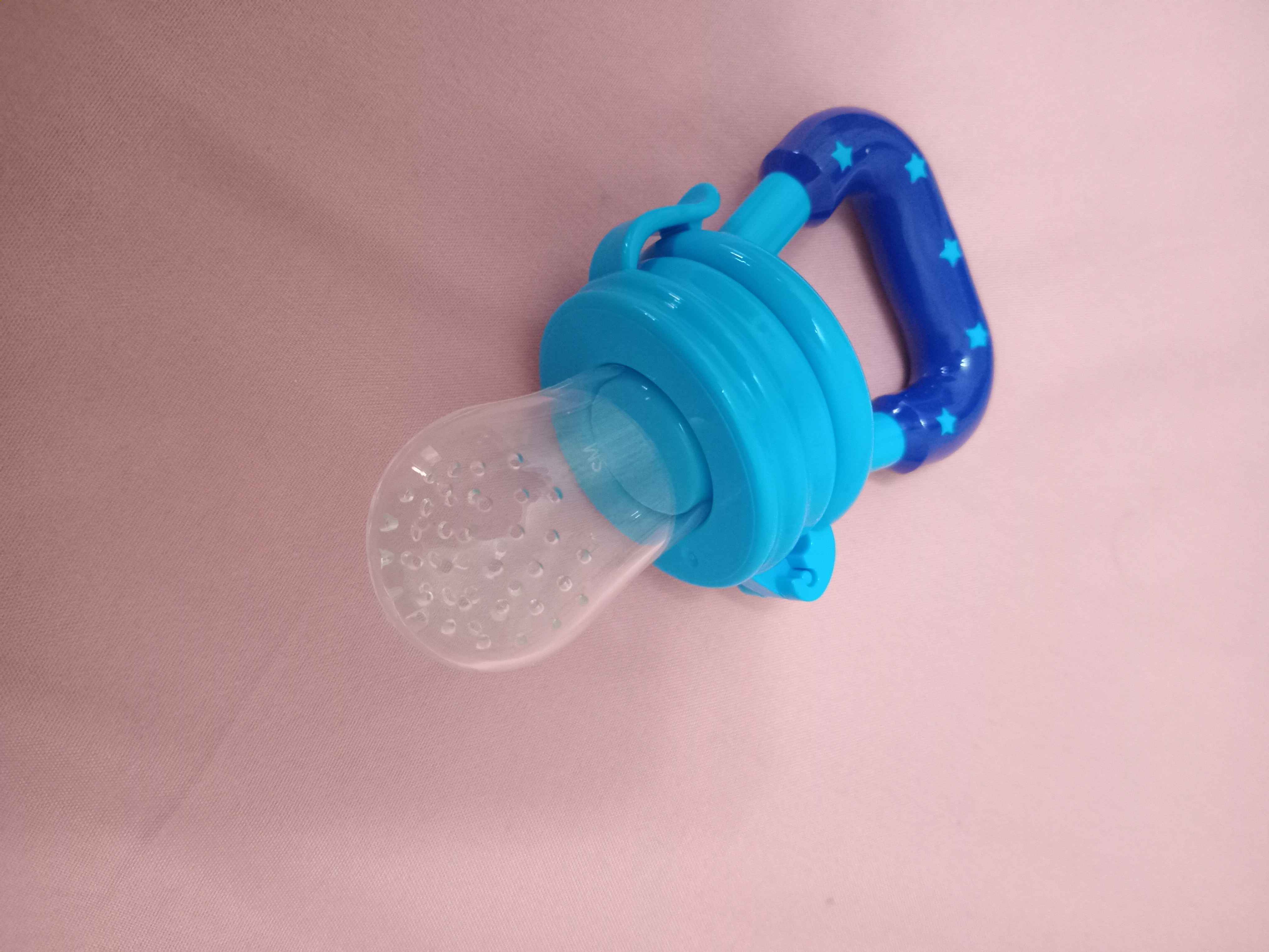 Ekaterina Strizhenova bilan jinsiy aloqa sahnalari Bokira Maryam ikonasining kashta tikilishi