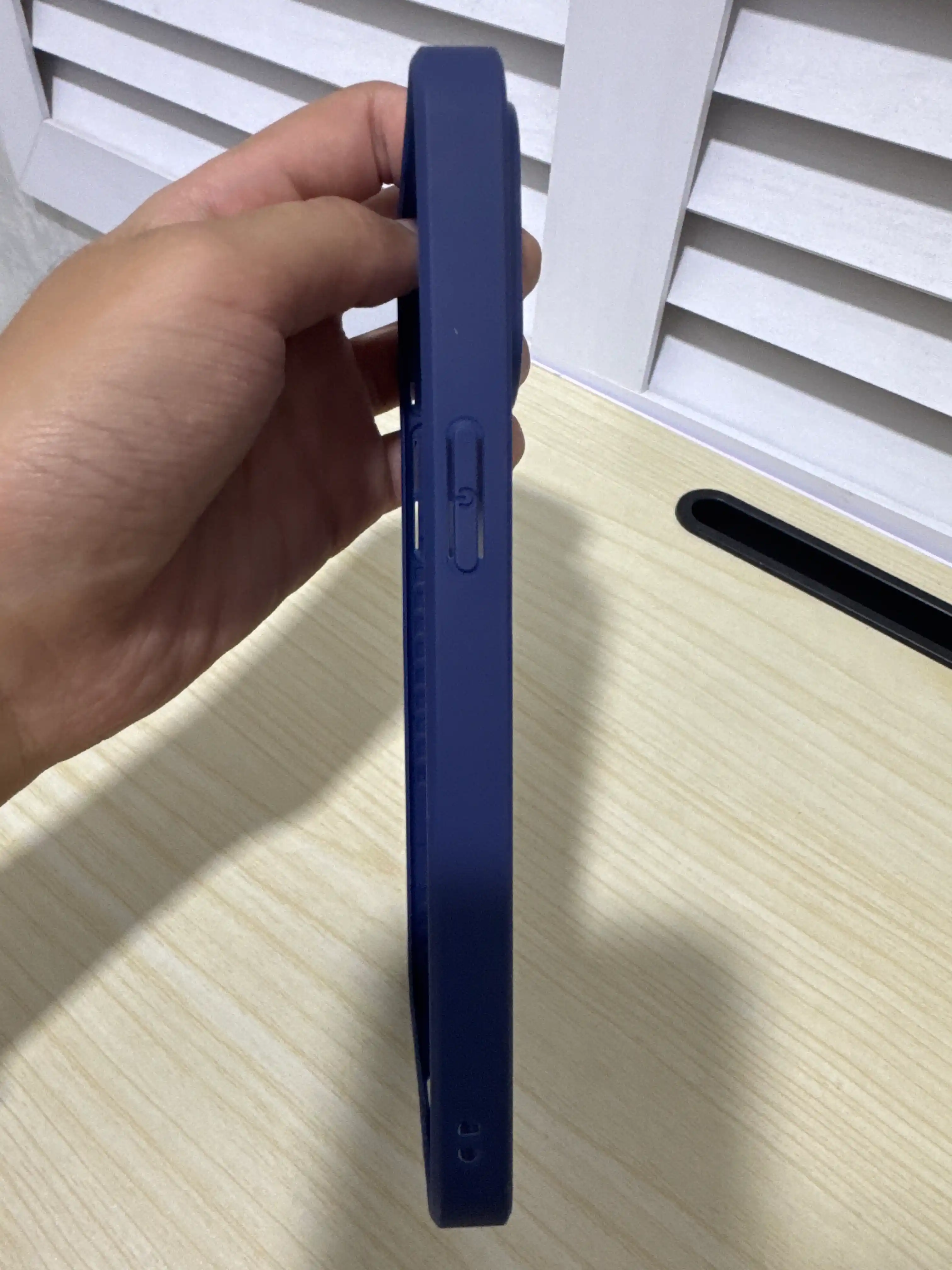 iPhone X XS, 11, 12, 13, 14, 15, 16 Pro, Max, твёрдый глянцевый силиконовый чехол