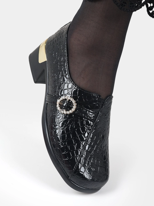 Ayollar poyabzali Sling Black Stiletto - barqaror poshnali zamonaviy poyabzal, nachos yo'q