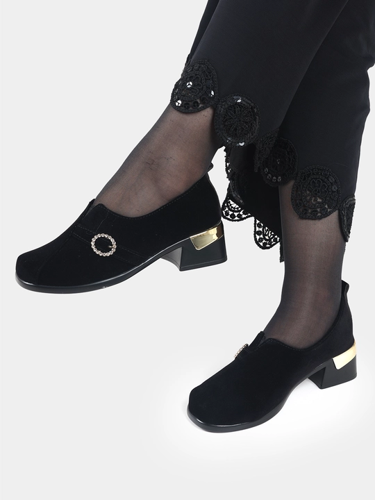 Ayollar poyabzali Sling Black Stiletto - barqaror poshnali zamonaviy poyabzal, nachos yo'q