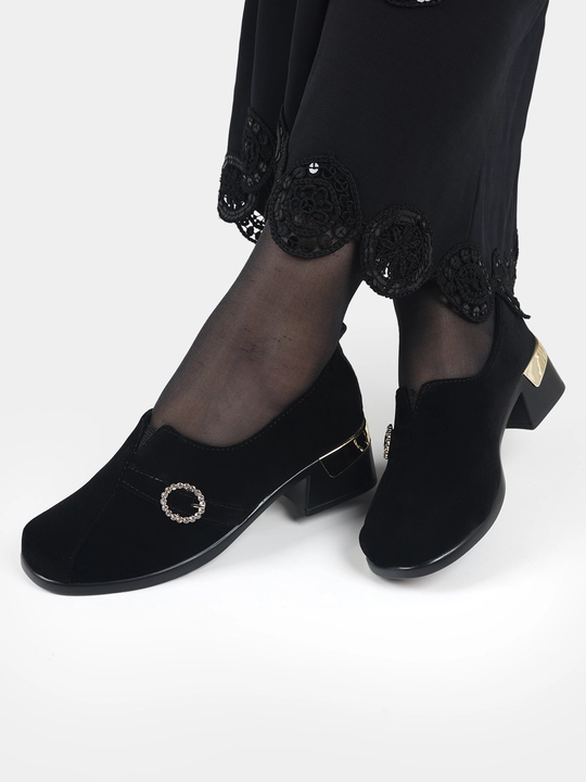 Ayollar poyabzali Sling Black Stiletto - barqaror poshnali zamonaviy poyabzal, nachos yo'q
