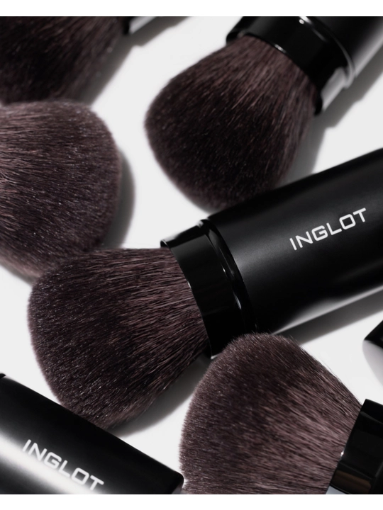 Кисть для макияжа лица в футляре INGLOT Makeup Brush 61SS