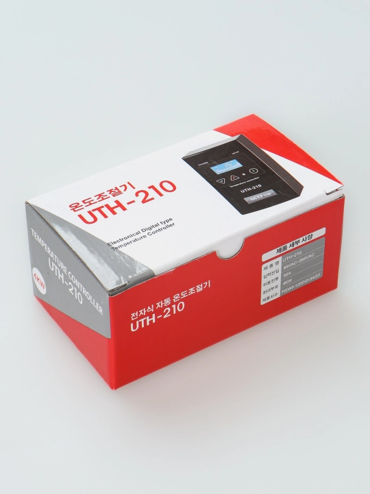 Elektron termoregulyator Uriel UTH-210 — issiq pol va isitish tizimlari uchun (4 kVt)