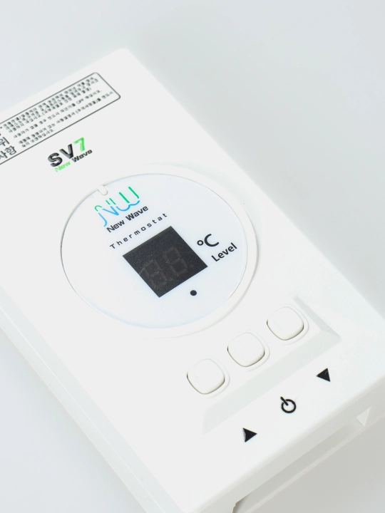 Elektron SV7 CHN termoregulyatori “issiq pol” tizimi uchun — avtomatik harorat nazorati