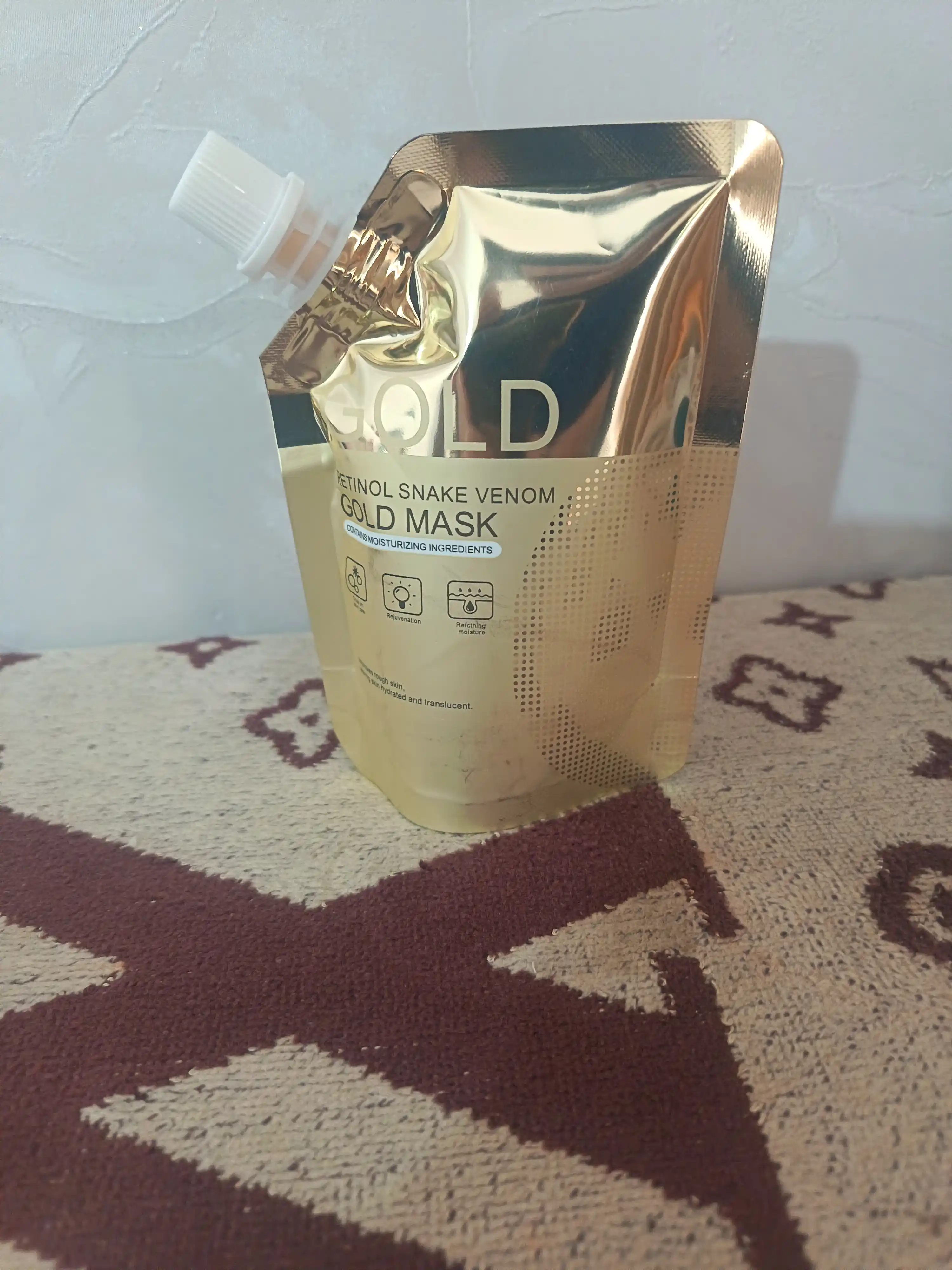 Retinolli oltin yoshartiruvchi niqob, koreys plyonkali niqob, Huasurv Gold