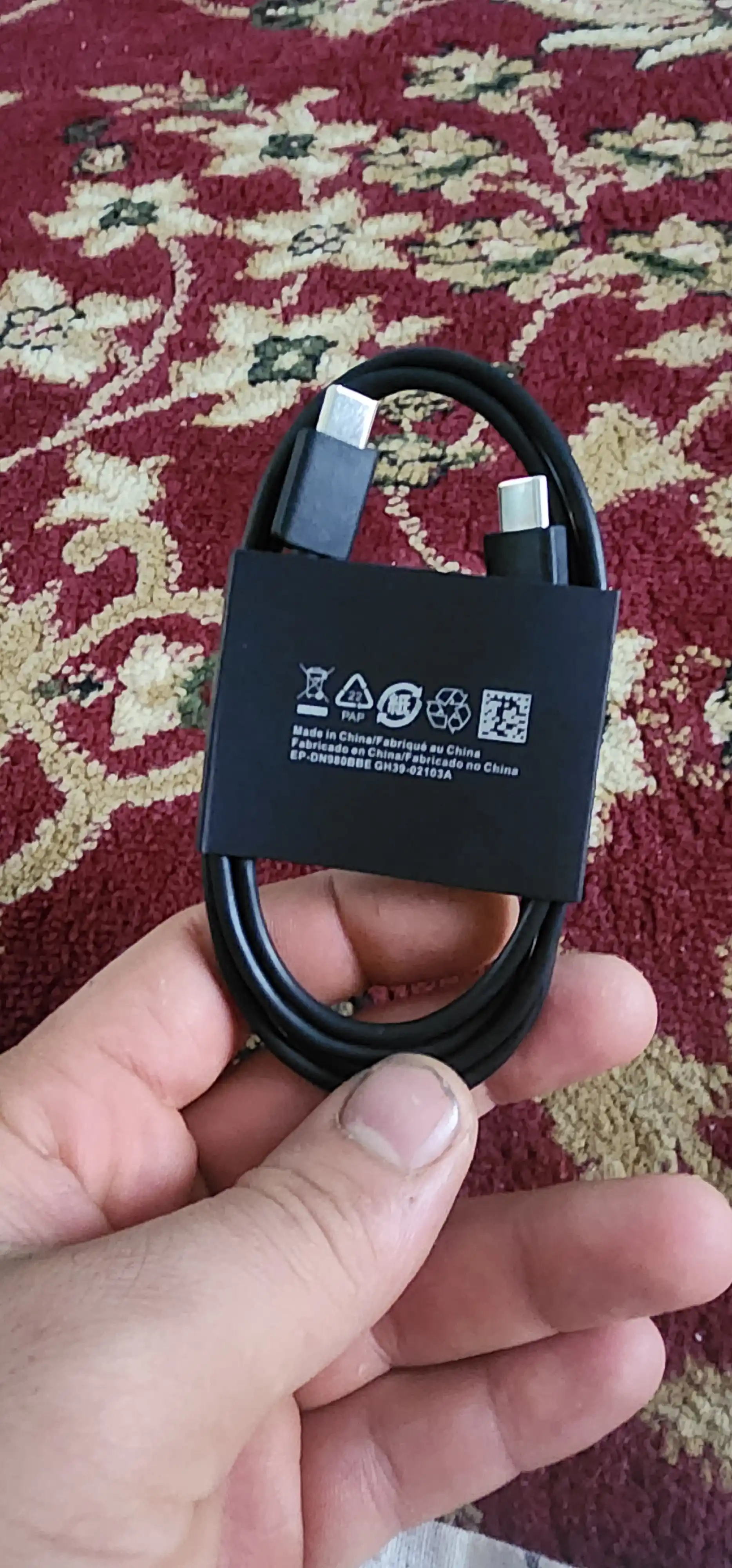 Type-C to Type-C kabel, 1 metr, tez zaryadlovchi, qora rang, kuchli himoy