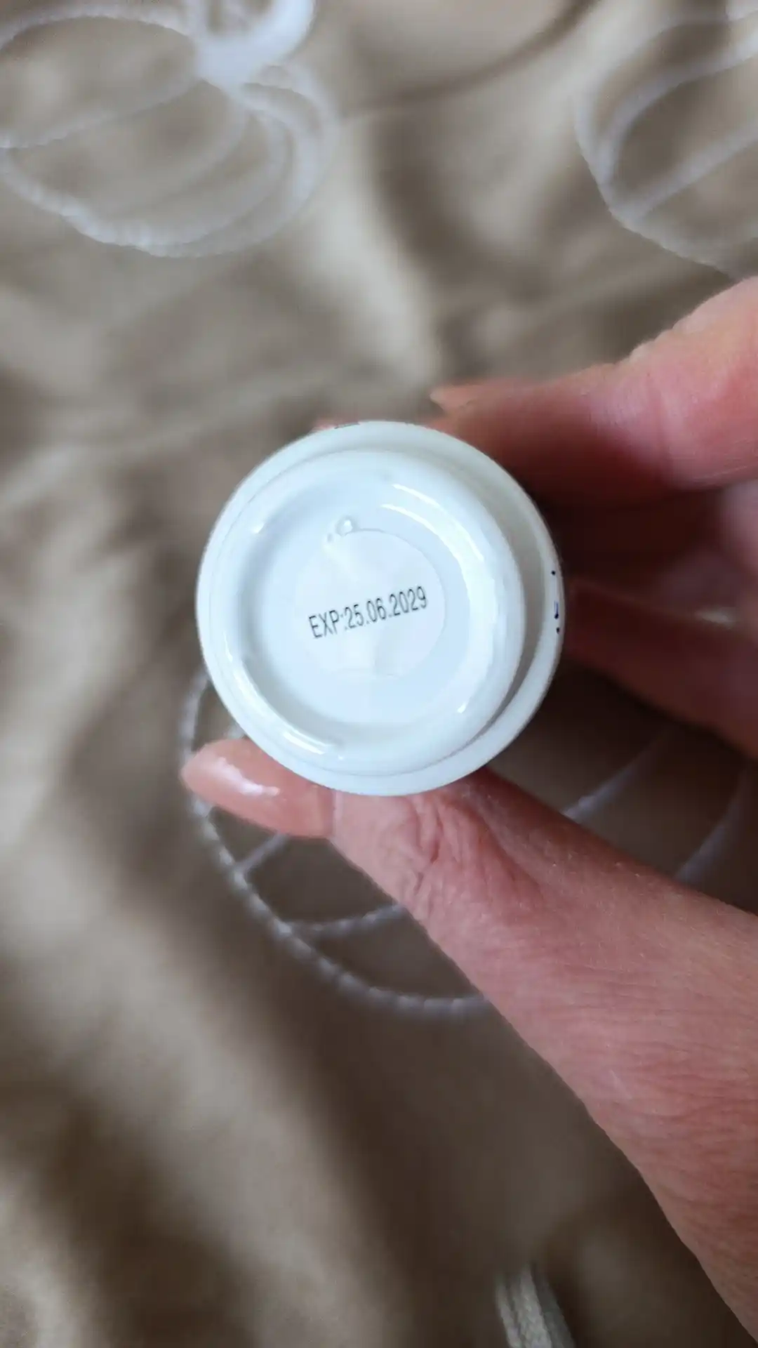 Vinimay Rubber Base, gel-lak uchun qovushqoqlik baza 15 ml — mustahkamlovchi asosiy qoplama