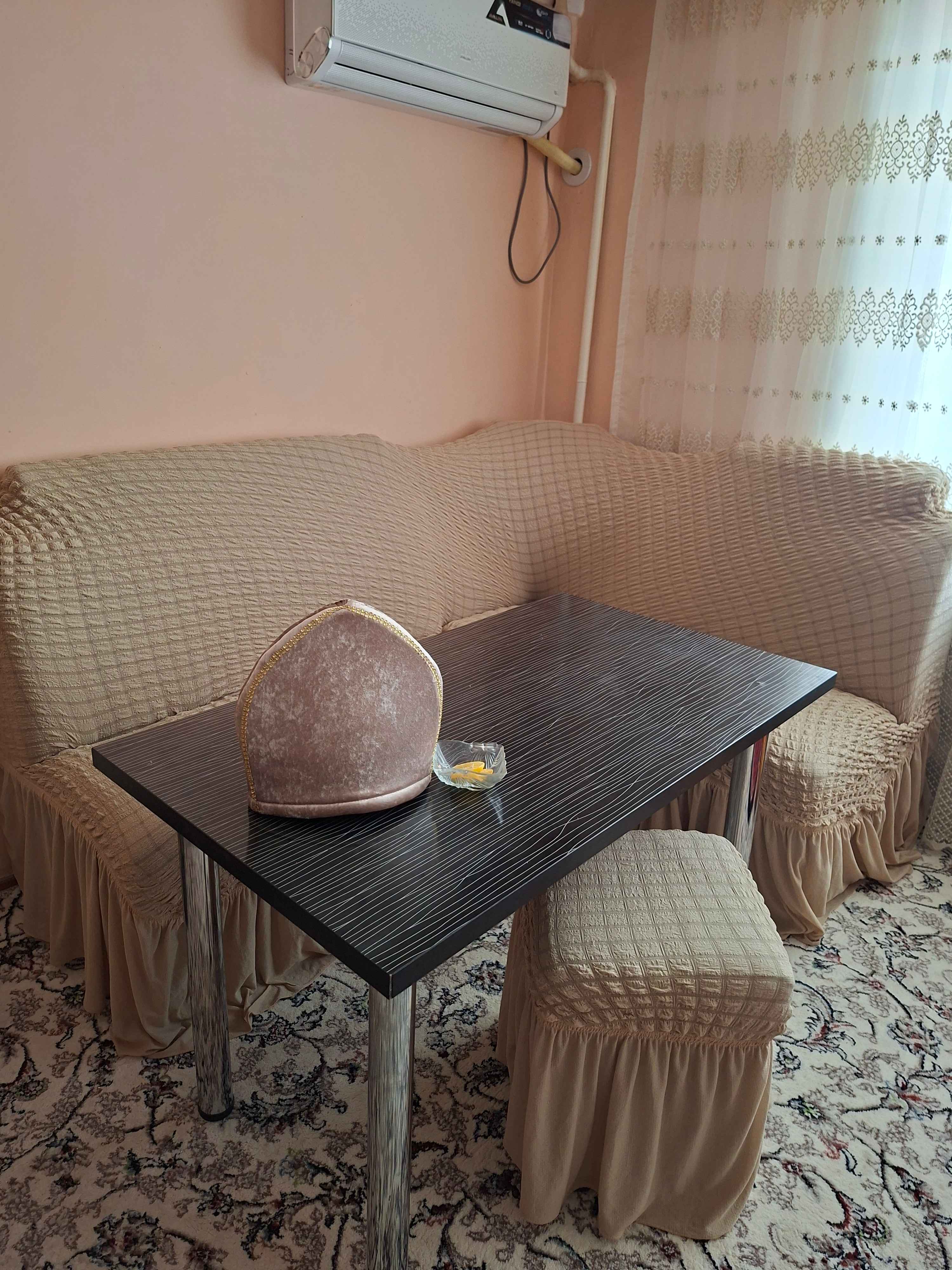 Колпак грелка на чайник, с подставкой и прихватками