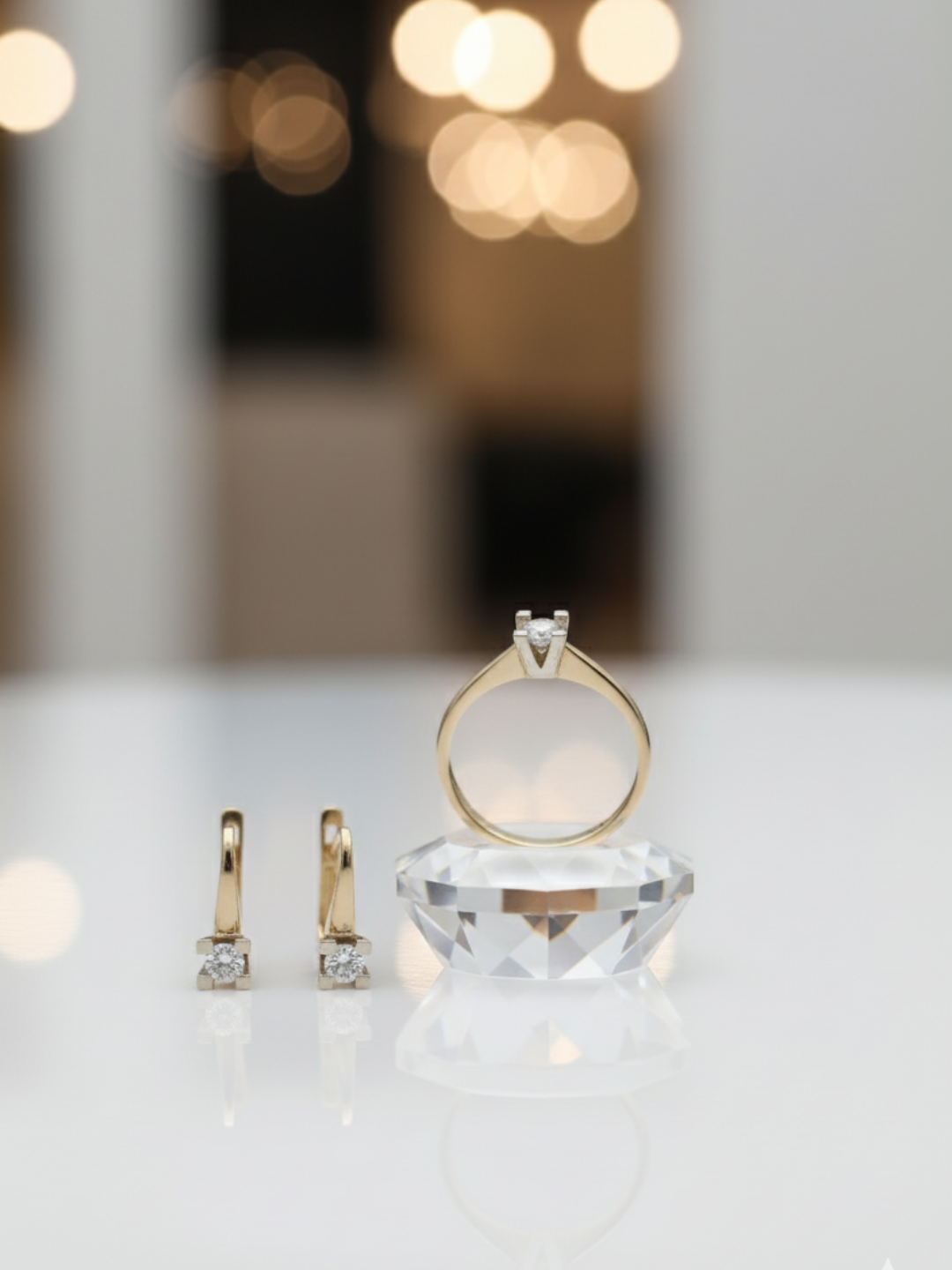 Ayollar uchun oltin uzuk va zirak to'plami, tilla 585 proba, 6.28gr, D02K model, DIAMOND - 