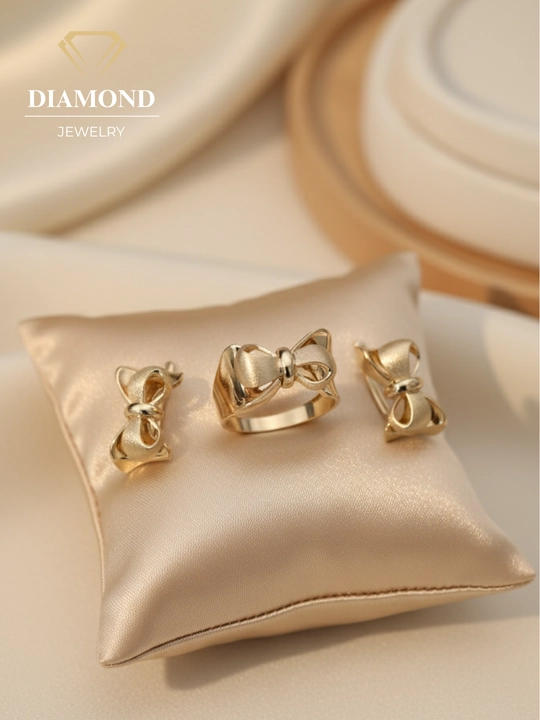 Ayollar uchun oltin uzuk va zirak to'plami, tilla 585 proba, 8.6 g, D27K model, DIAMOND