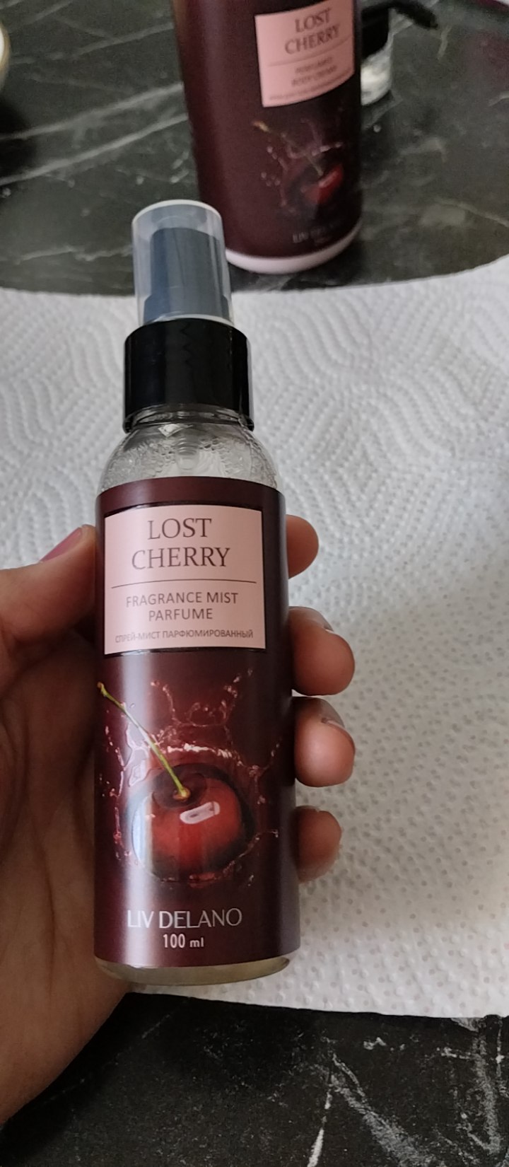 Tana parvarishi sovg'a to'plami Liv Delano Lost Cherry