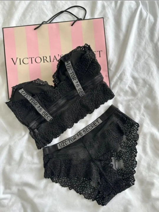Виктория Секрет Ayollar uchun ichki kiyim to'plami Sovgabop Karobkada