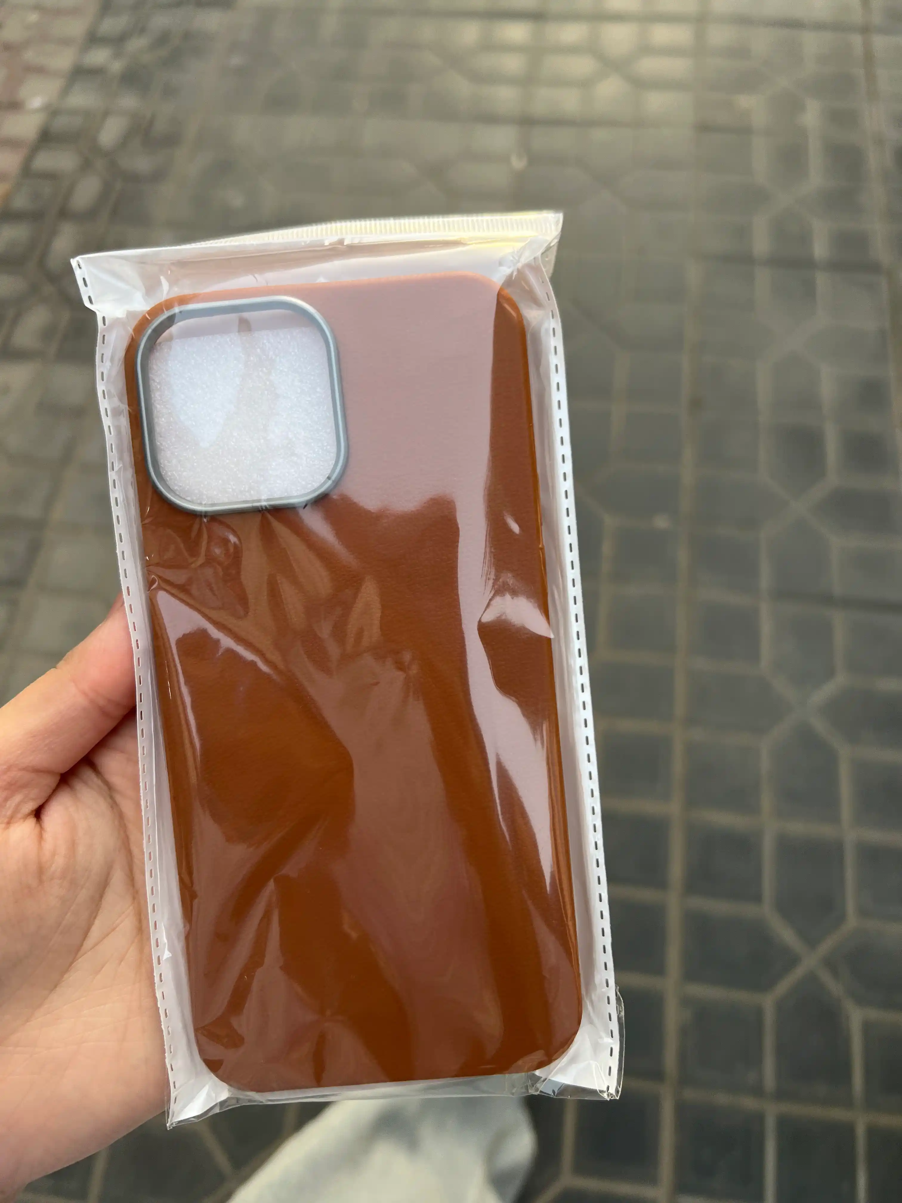 G'ilof iPhone 13 pro, 14 pro, 15 pro, 16 pro, 17 pro - Pro Max uchun