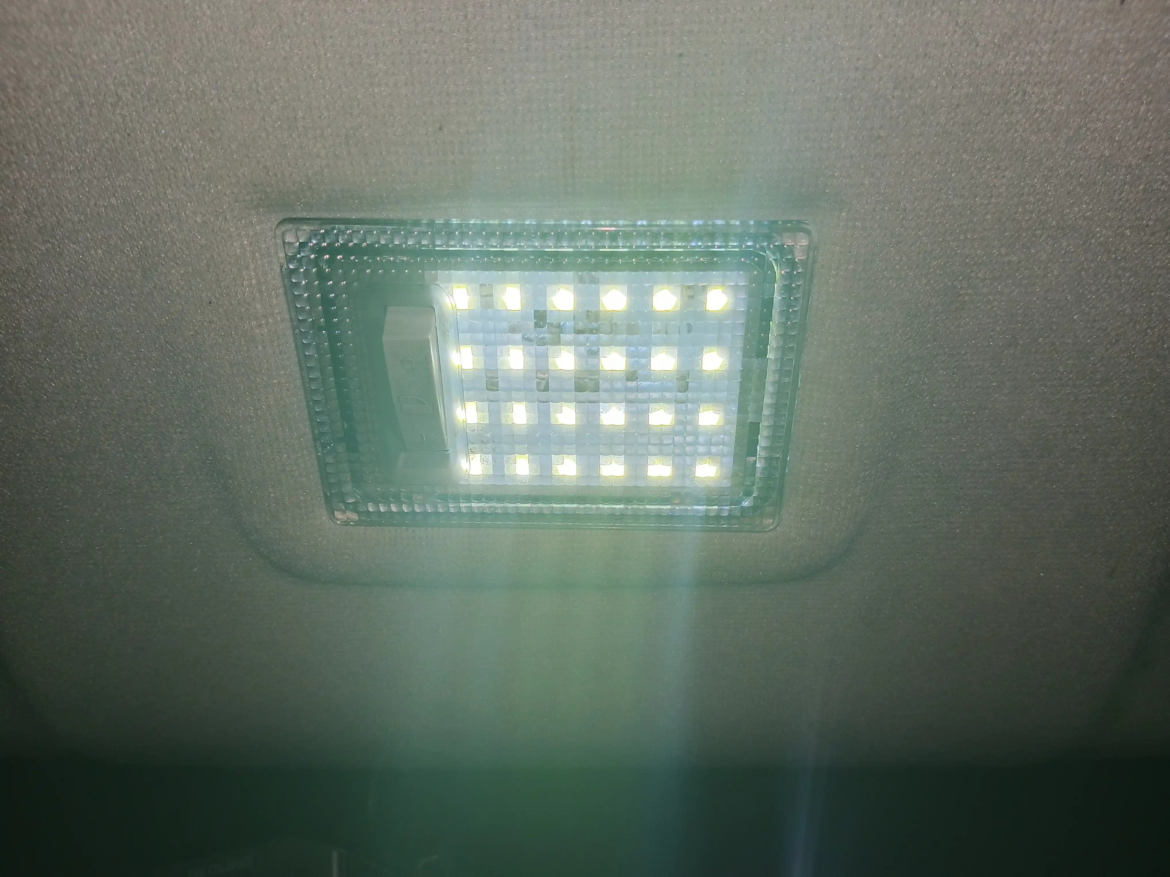 Cobalt salon plafoni uchun LED chiroq