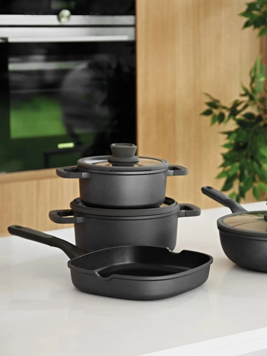 BergHOFF - Вок с крышкой и антипригарным покрытием из алюминия арт. 3950596