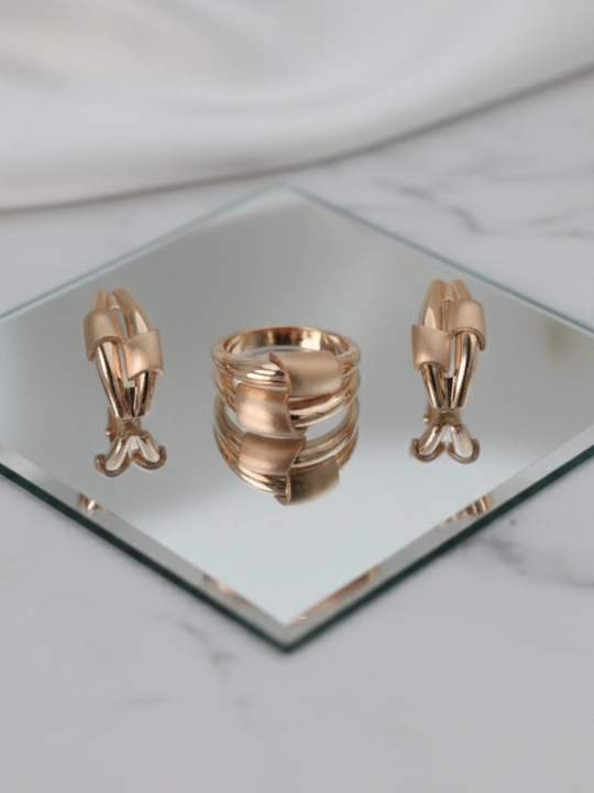 Ayollar uchun oltin uzuk va zirak to'plami, tilla 585 proba, 8.92 gr, D06K model, DIAMOND