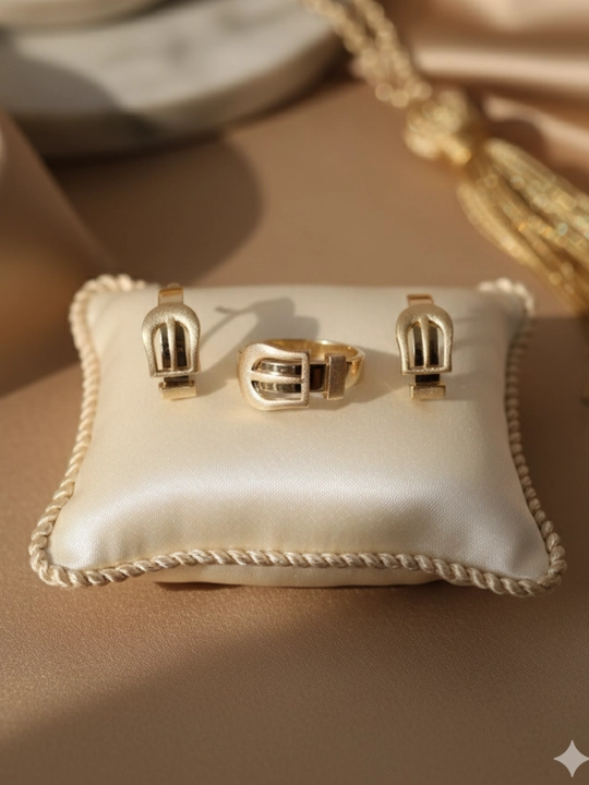 Ayollar uchun oltin uzuk va zirak to'plami, tilla 585 proba, 8.19 gr, D05K model, DIAMOND