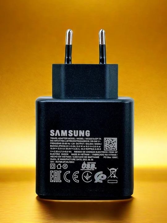 Samsung 45 Vt Type-C 5A tezkor quvvatlash qurilmasi
