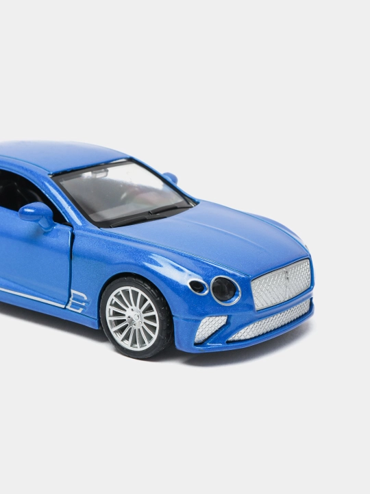 Bentley Continental GT va Ferrari 488 GTB avtomobilining metall modeli