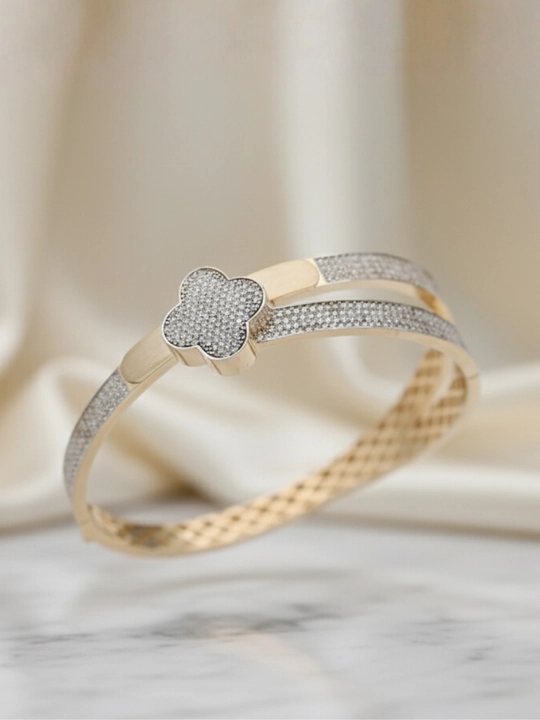 Ayollar uchun oltin braslet, bilaguzuk, 585 namuna, 19.4 gr, D10B model, DIAMOND