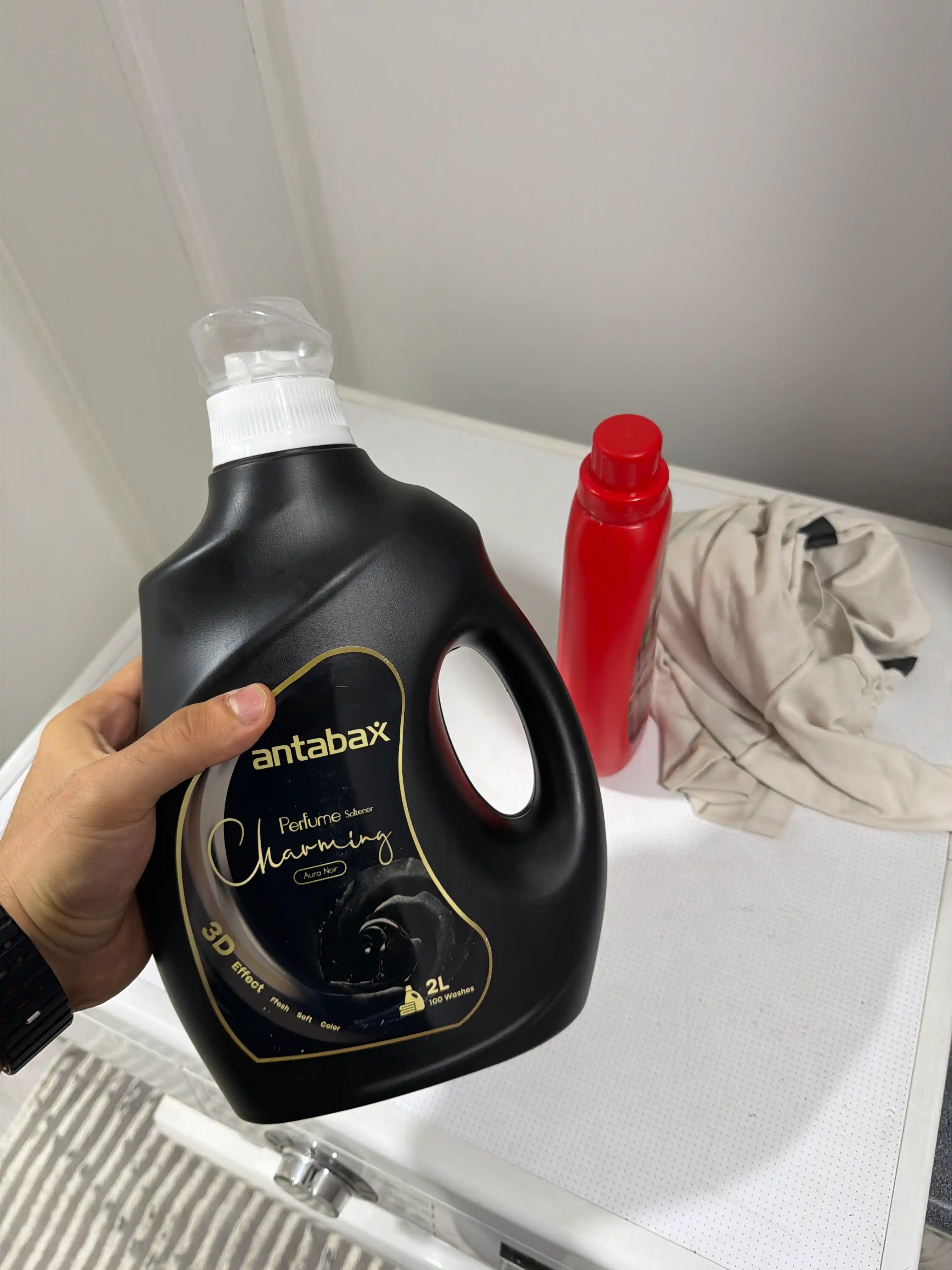 Antabax Charming kiyim konditsioneri, konsentrlangan, 2 l, 100 ta yuvish