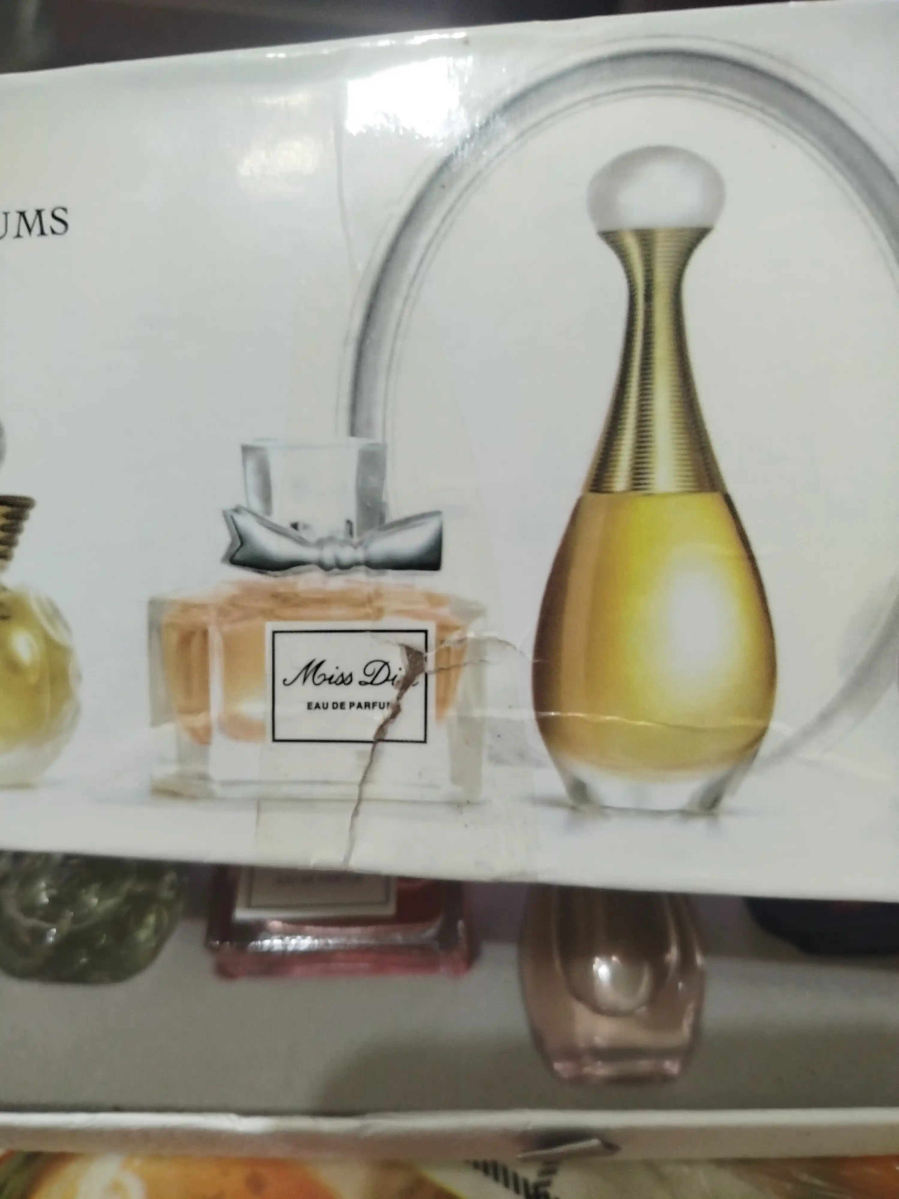 Dior Les Parfums Miniature Set, ayollar uchun atir to'plami