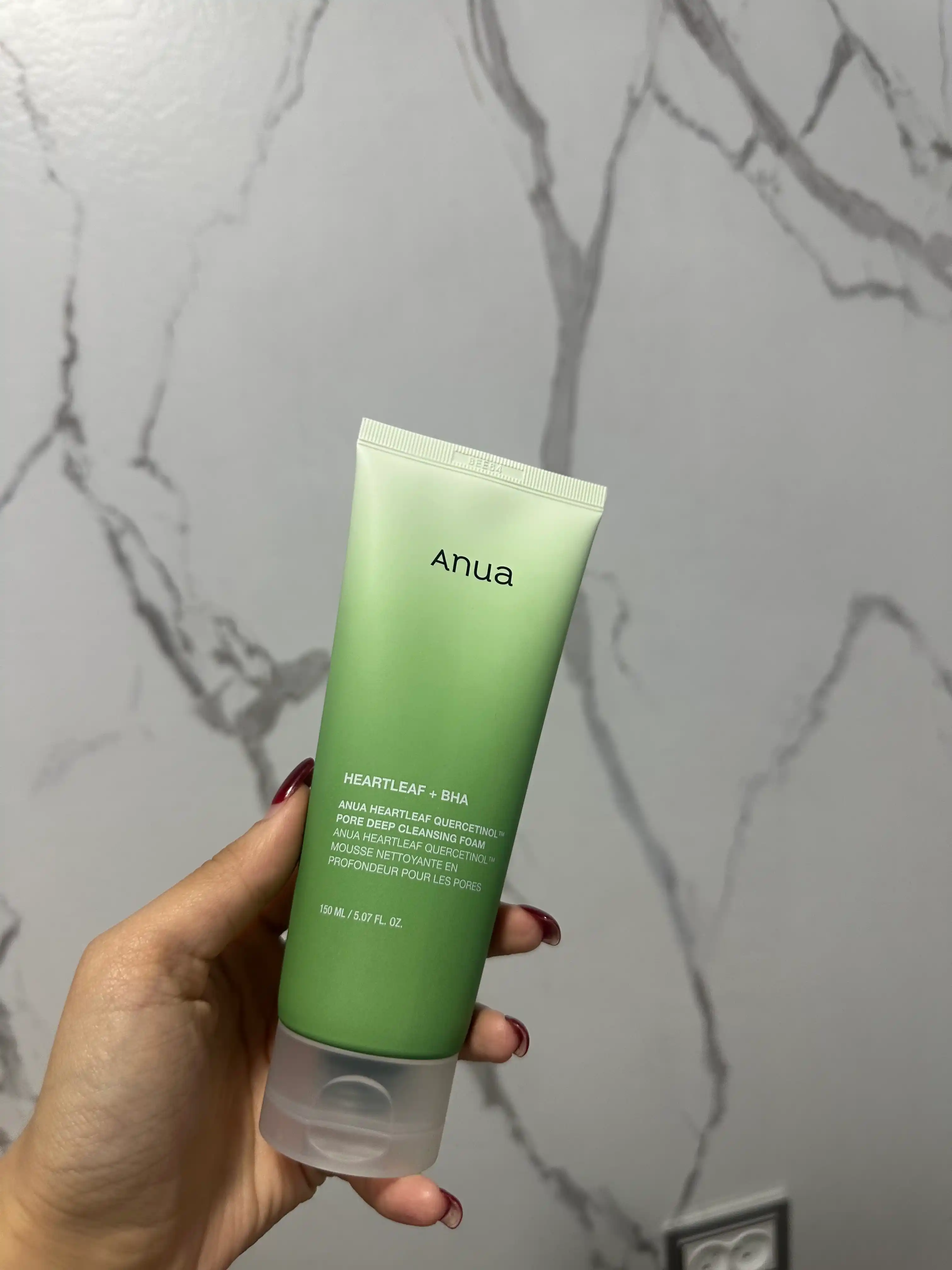 Пенка - скраб для очищения пор Anua Heartleaf Quercetinol Pore Deep Cleansing Foam, 150 мл