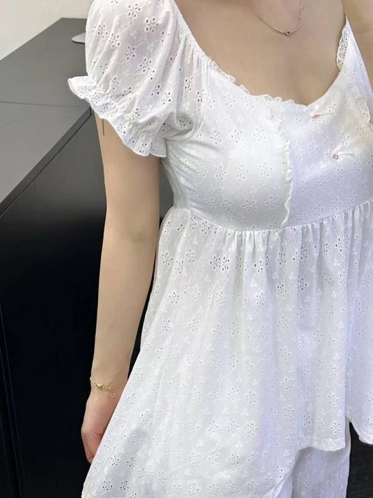 Ayollar gipür pijama-duoyi — top va shim