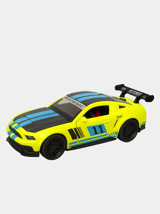 To'plamli metall avtomobil modeli 1:36