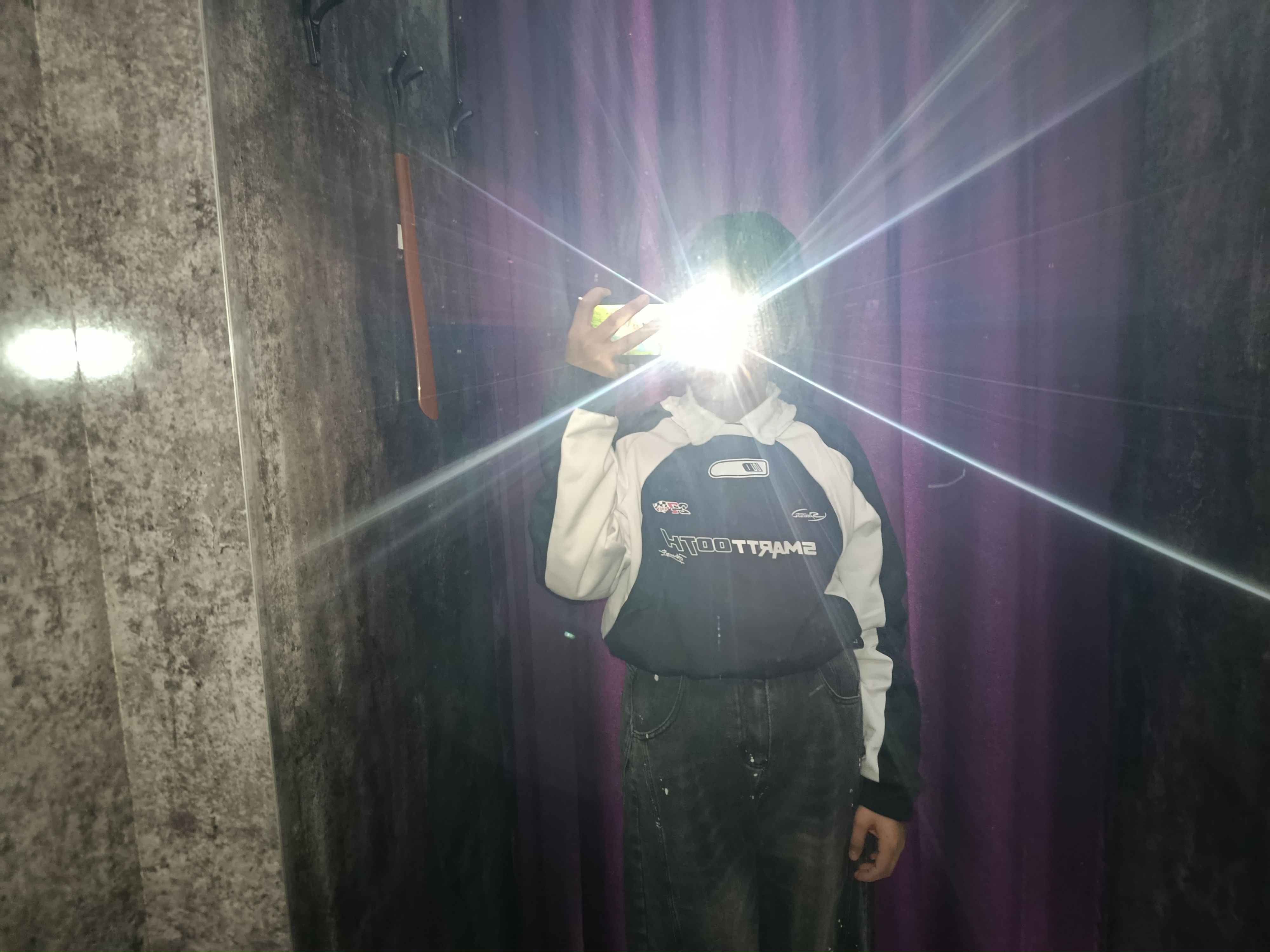 Ayollar uchun keng jinsilar Y2K koreys uslubi — oversize, baggi, baliqcha, baland bel