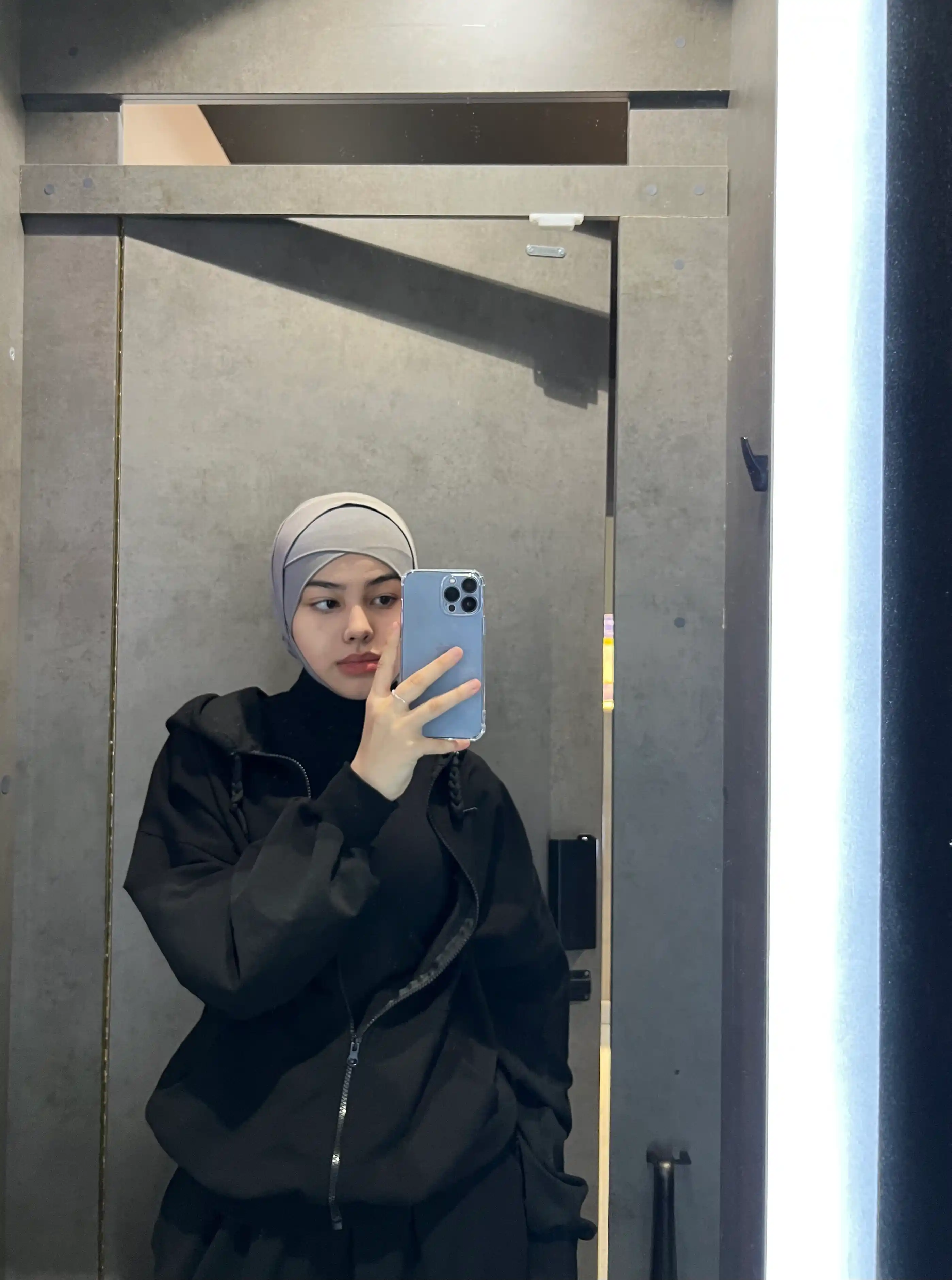 Chexol iPhone 7, 8, SE, XS, 11,12,13,14,15,16,17,Pro,Max,Plus,Mini uchun, shaffof, silikon