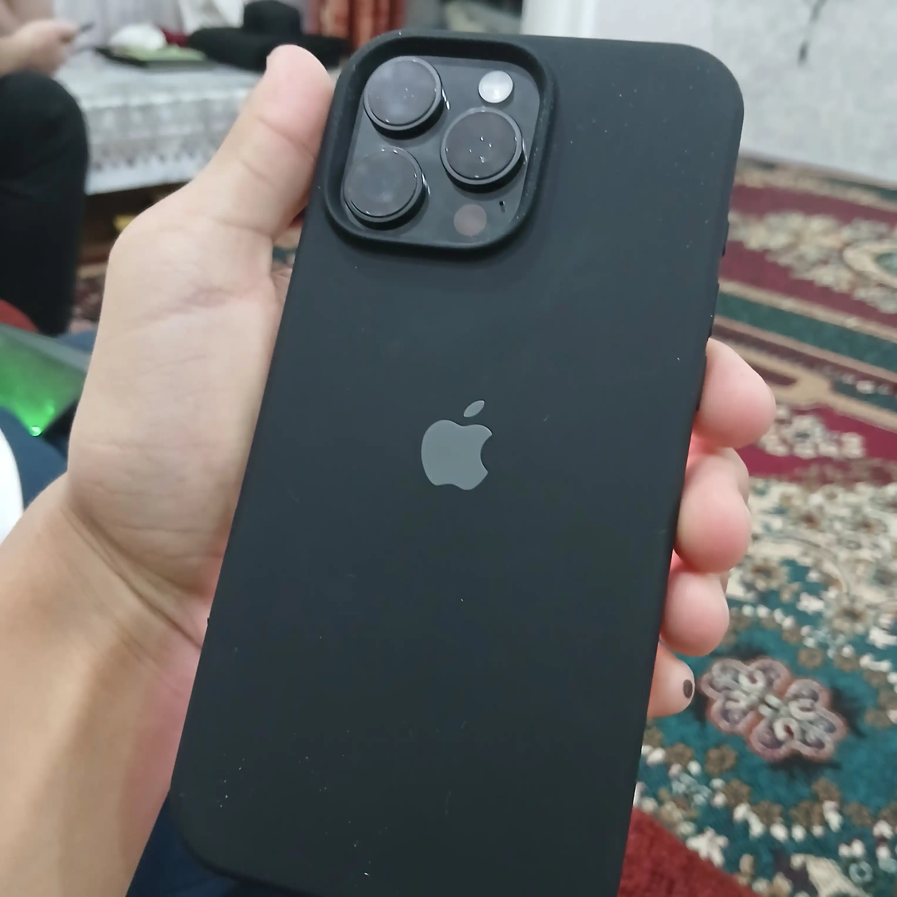 Чехол силиконовый для смартфона iPhone 12, 13, 14, 15, 16 Pro, Pro Max, с закрытым низом