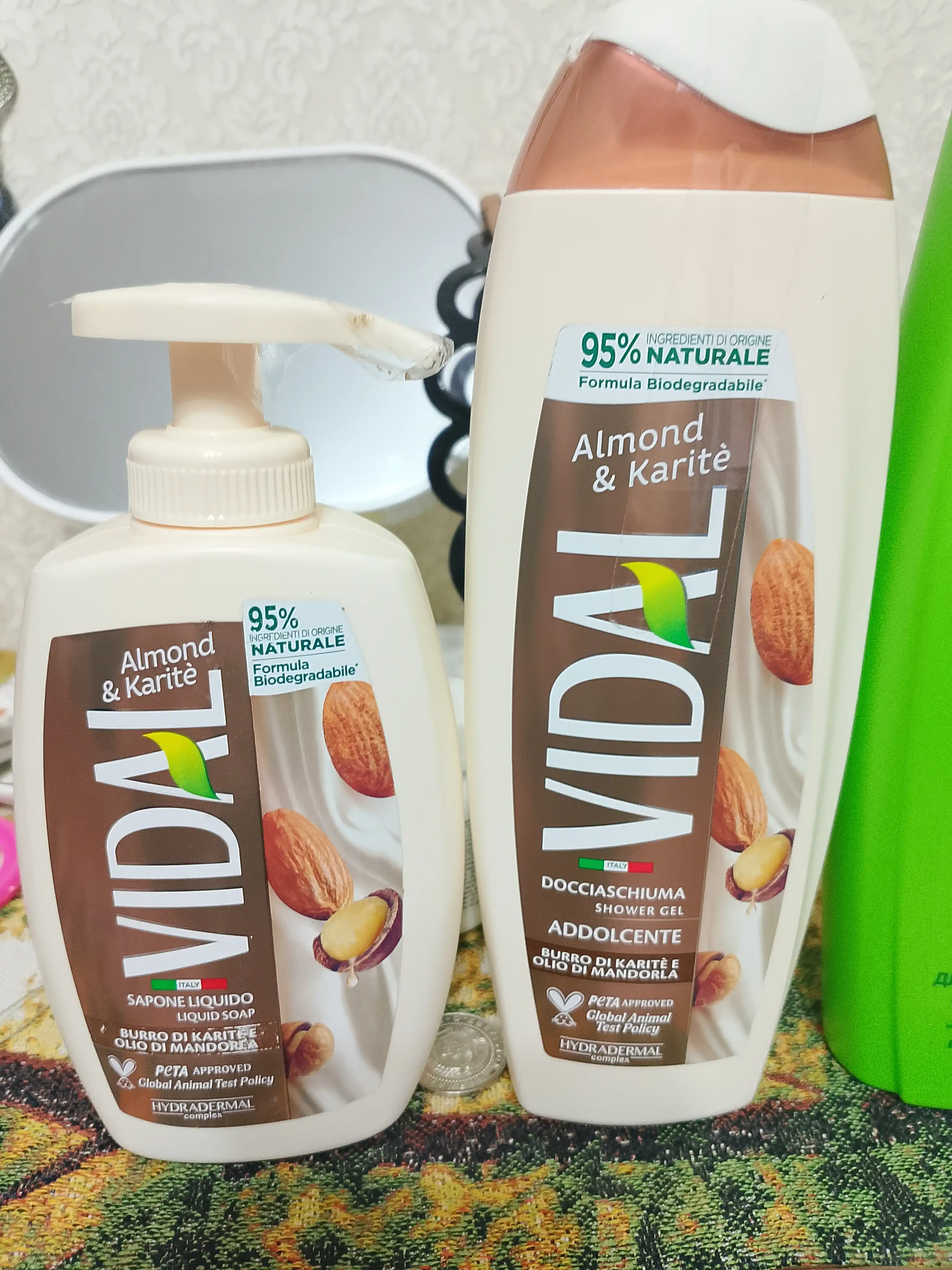 Dush geli VIDAL ALMOND & KARITE, bodom va Shea, 250 ml