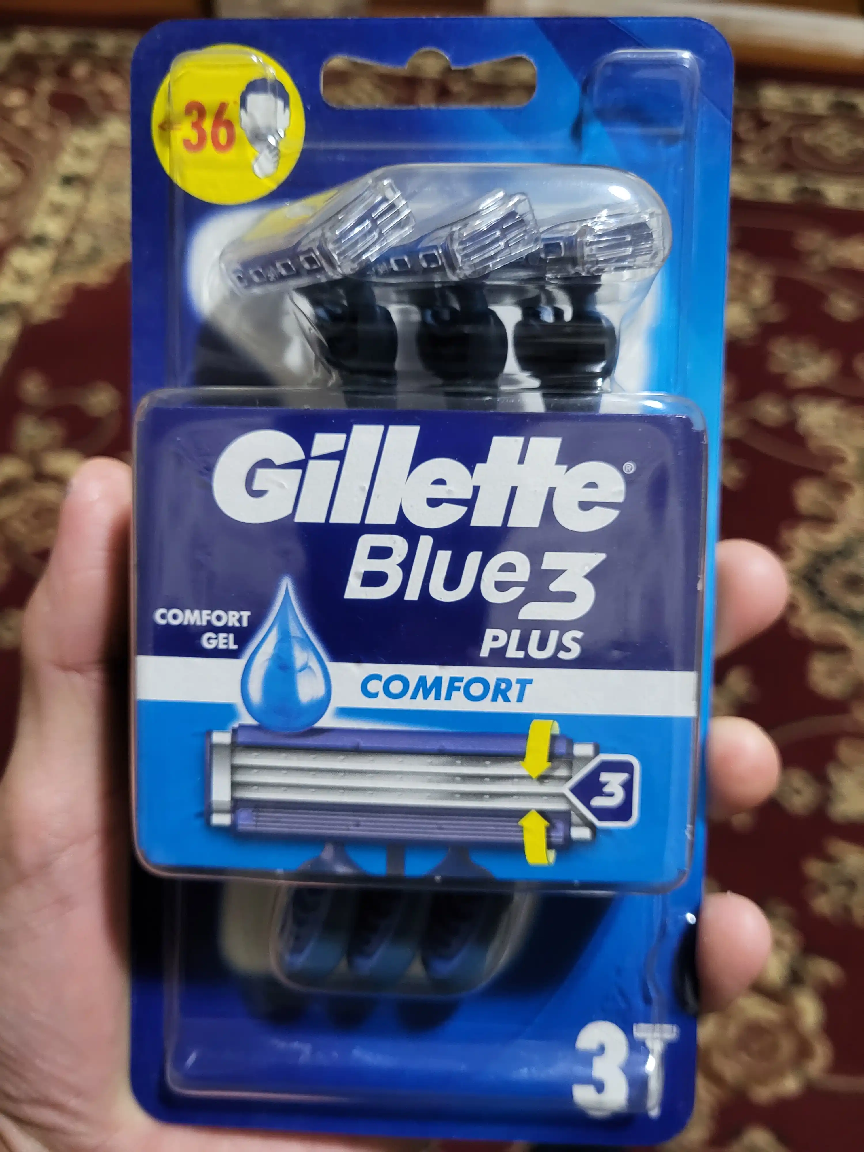 Gillette Bir martalik erkaklar ustarasi Blue3 Comfort Plus, 3 ta tig‘li, 3 dona, suzuvchi bosh