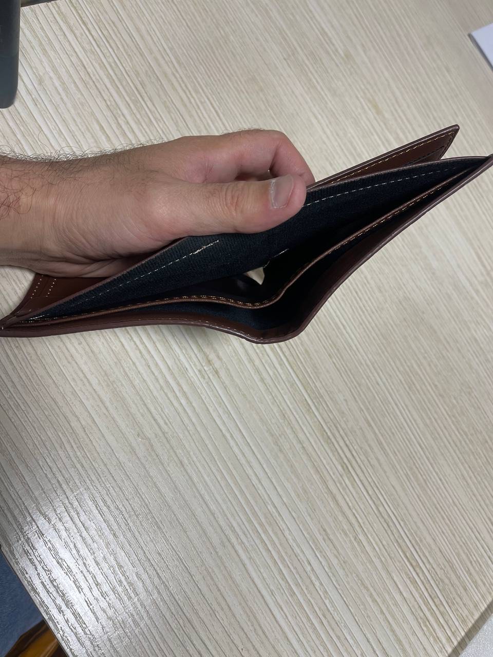 Мужской кошелек Montero Classic Wallet B3