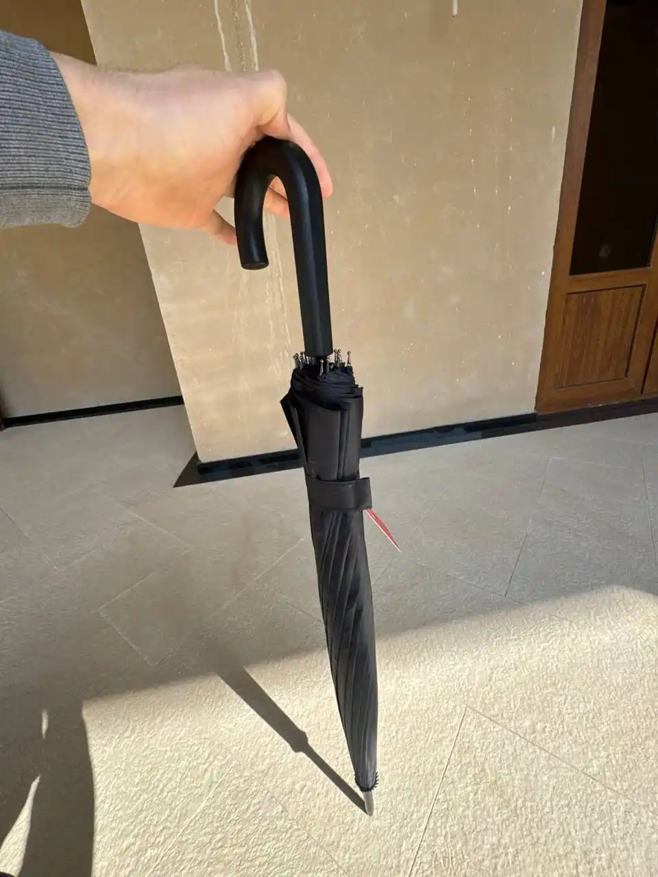 Erkaklar va ayollar uchun tayoqli klassik qora soyabon, uniseks