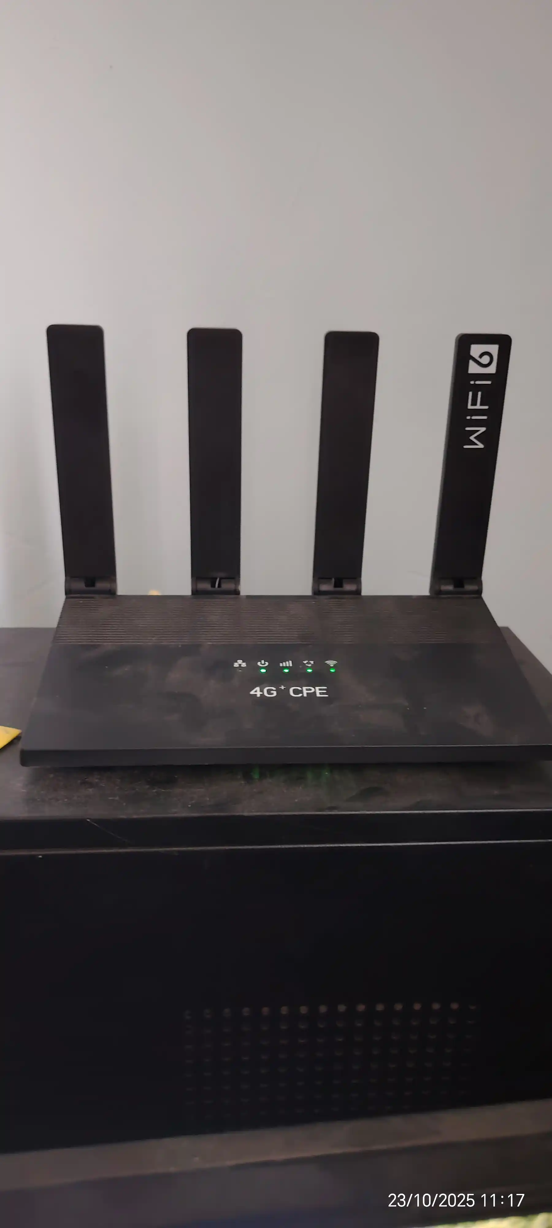 Wi-Fi router CPE, 3G, 4G+, SIM karta bilan ishlidi
