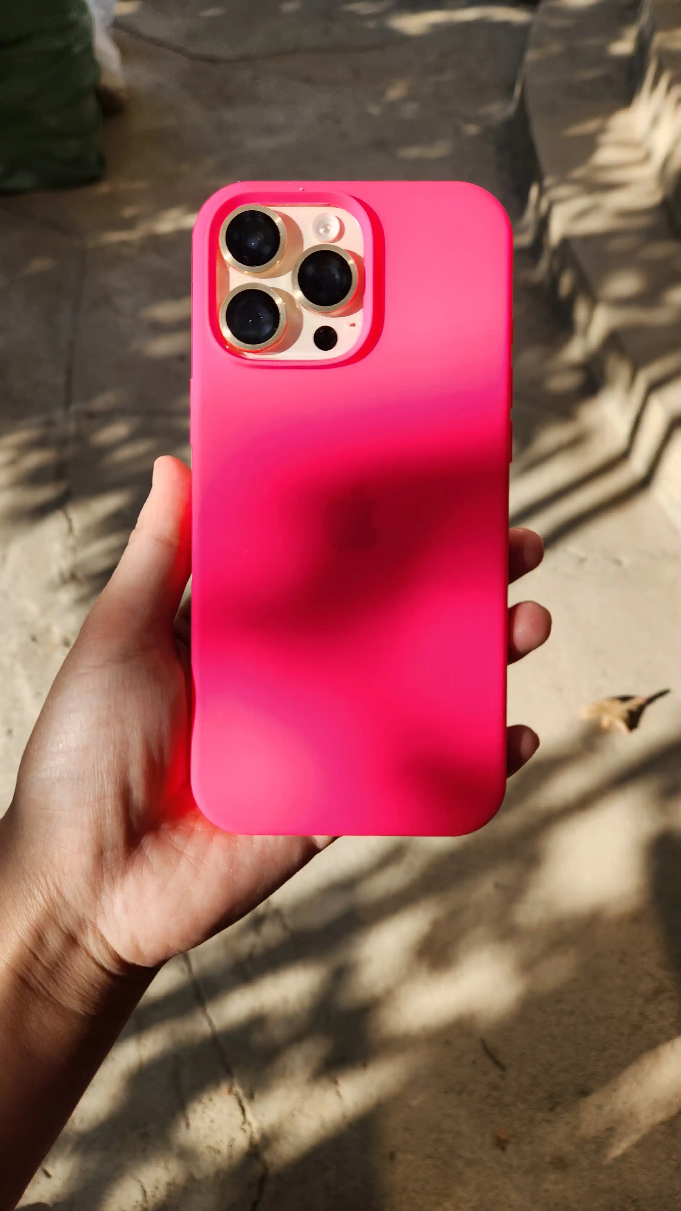 Chexol iPhone 13, 14, 15, 16, 17, Pro, ProMAX uchun, silikon
