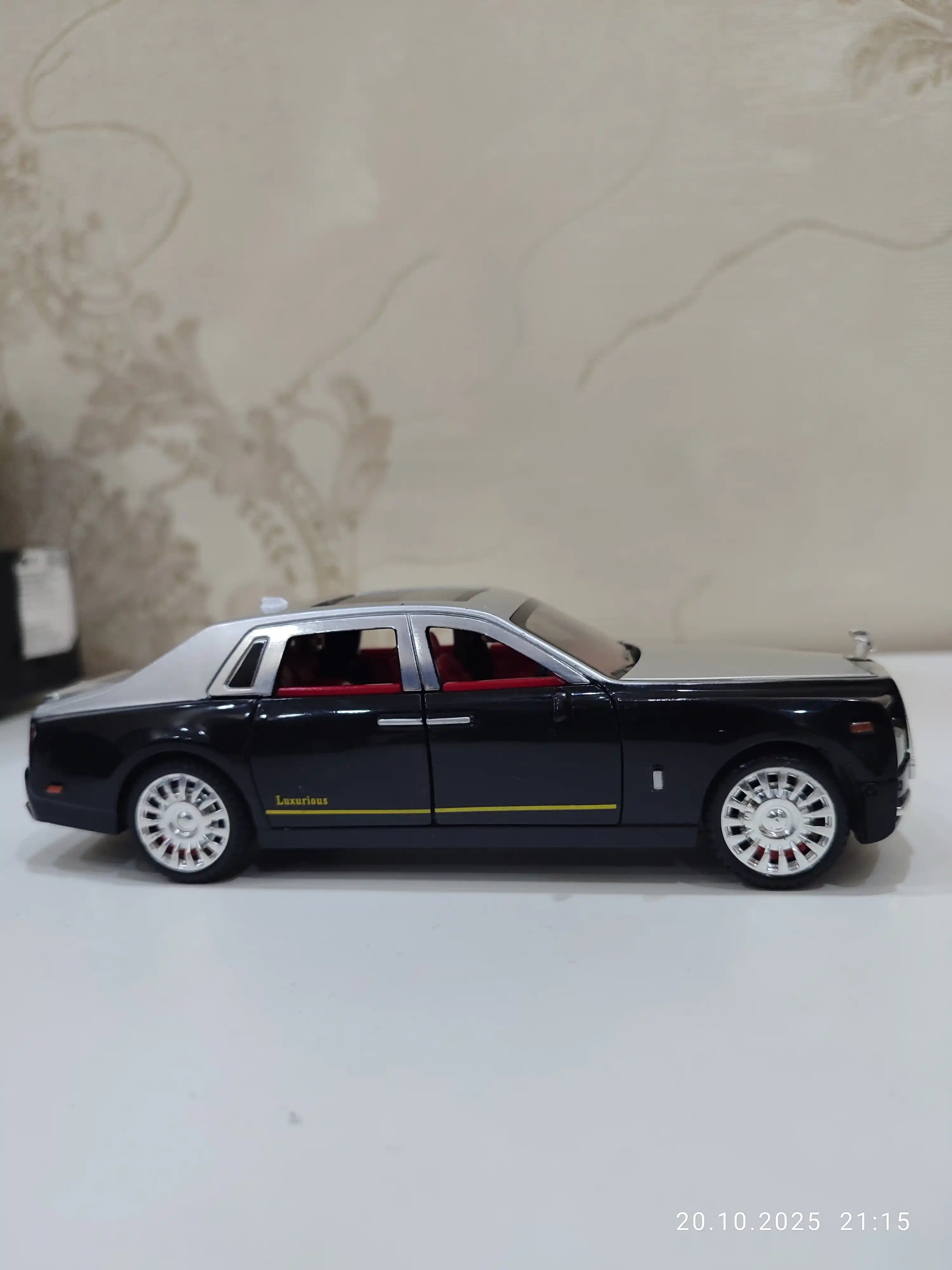 Коллекционная модель машины, Rolls Royce, детские подарки для мальчиков