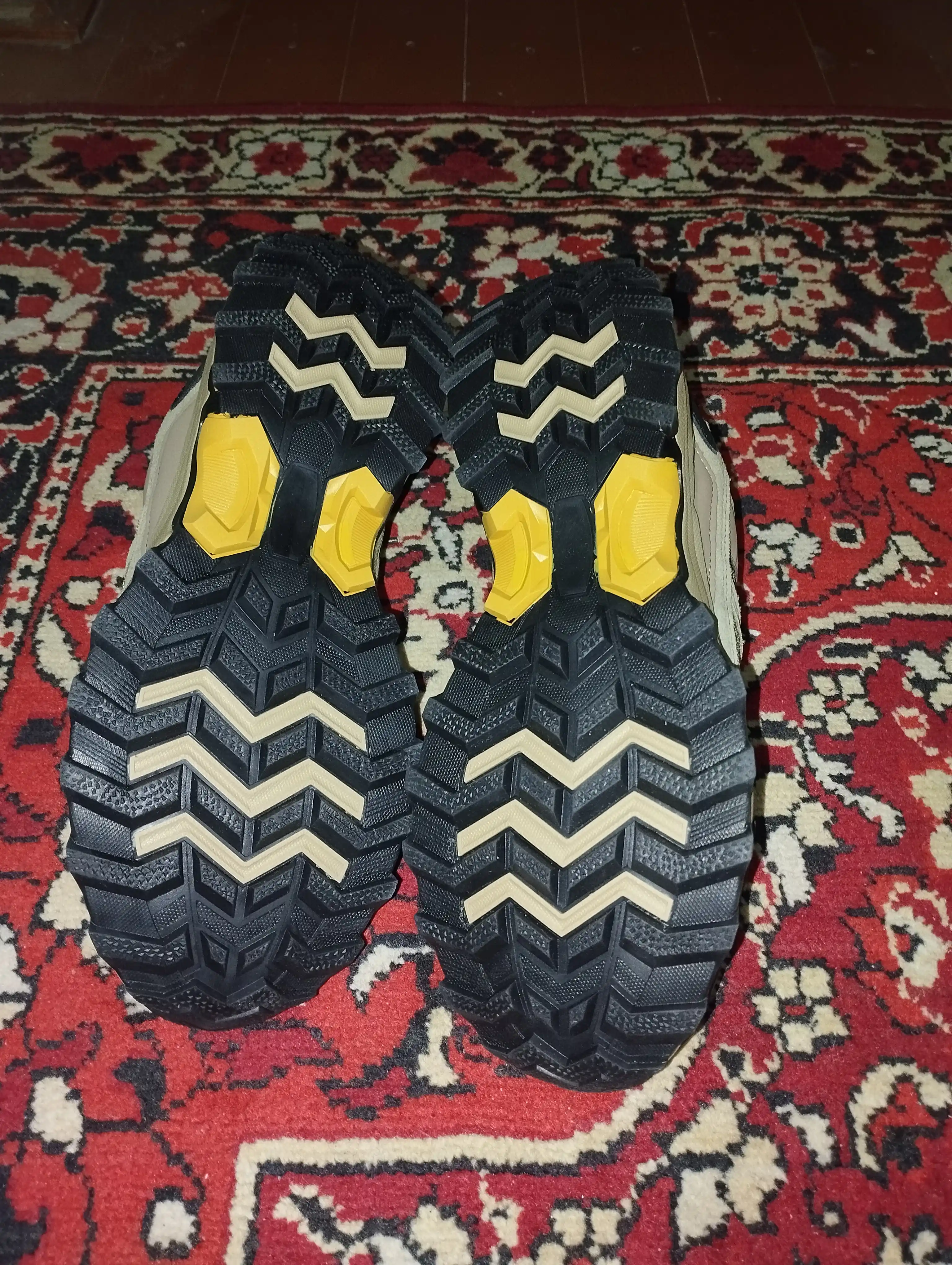 Erkaklar uchun trekking botinkalar M6-Merlle