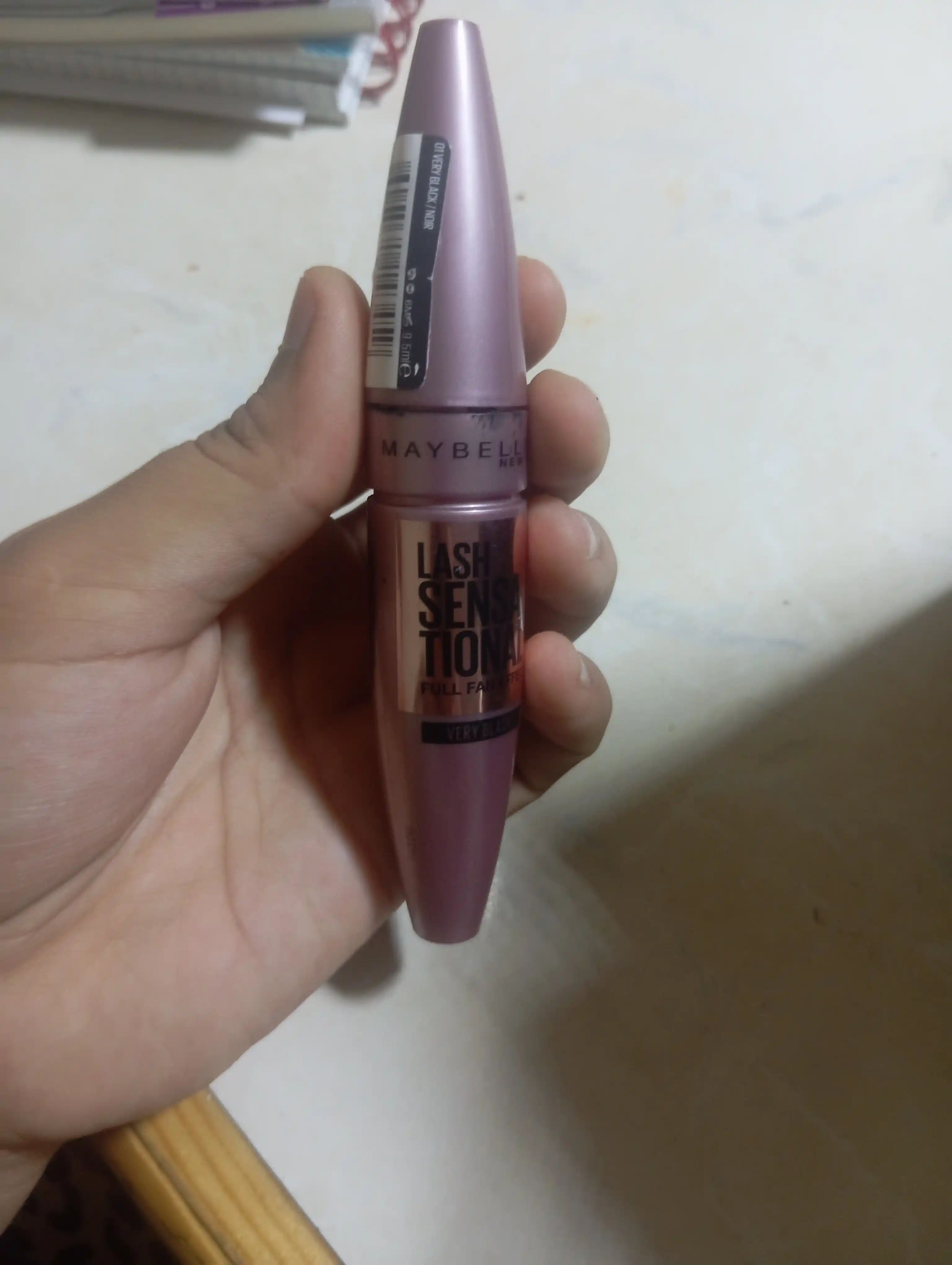 Kipriklar uchun tush Maybelline New York Lash Sensational yelpig'ich hajmli