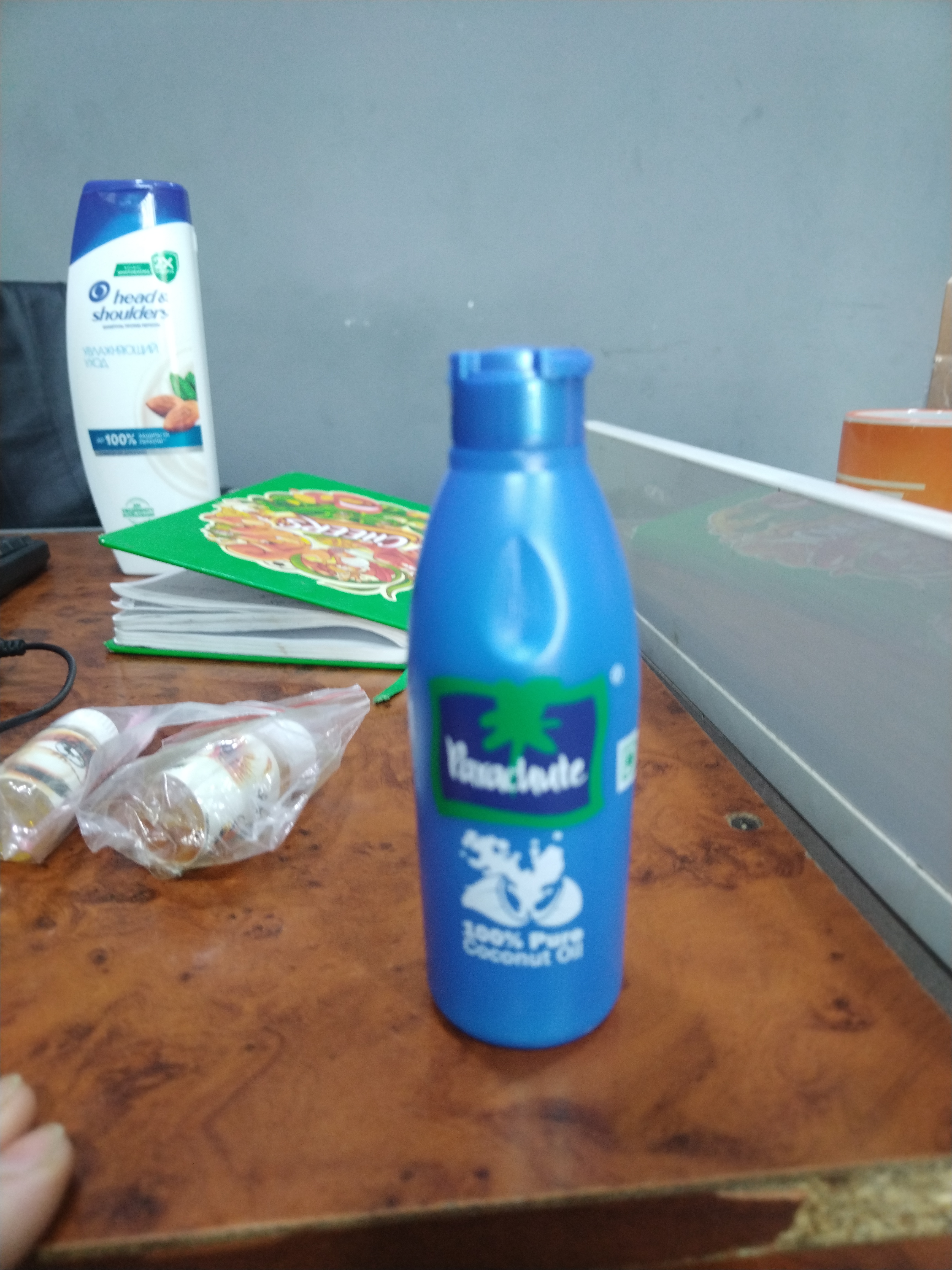 Kokos yog'i Parashyut, badanga, sochga va massaj uchun, Coconut Oil Parashute