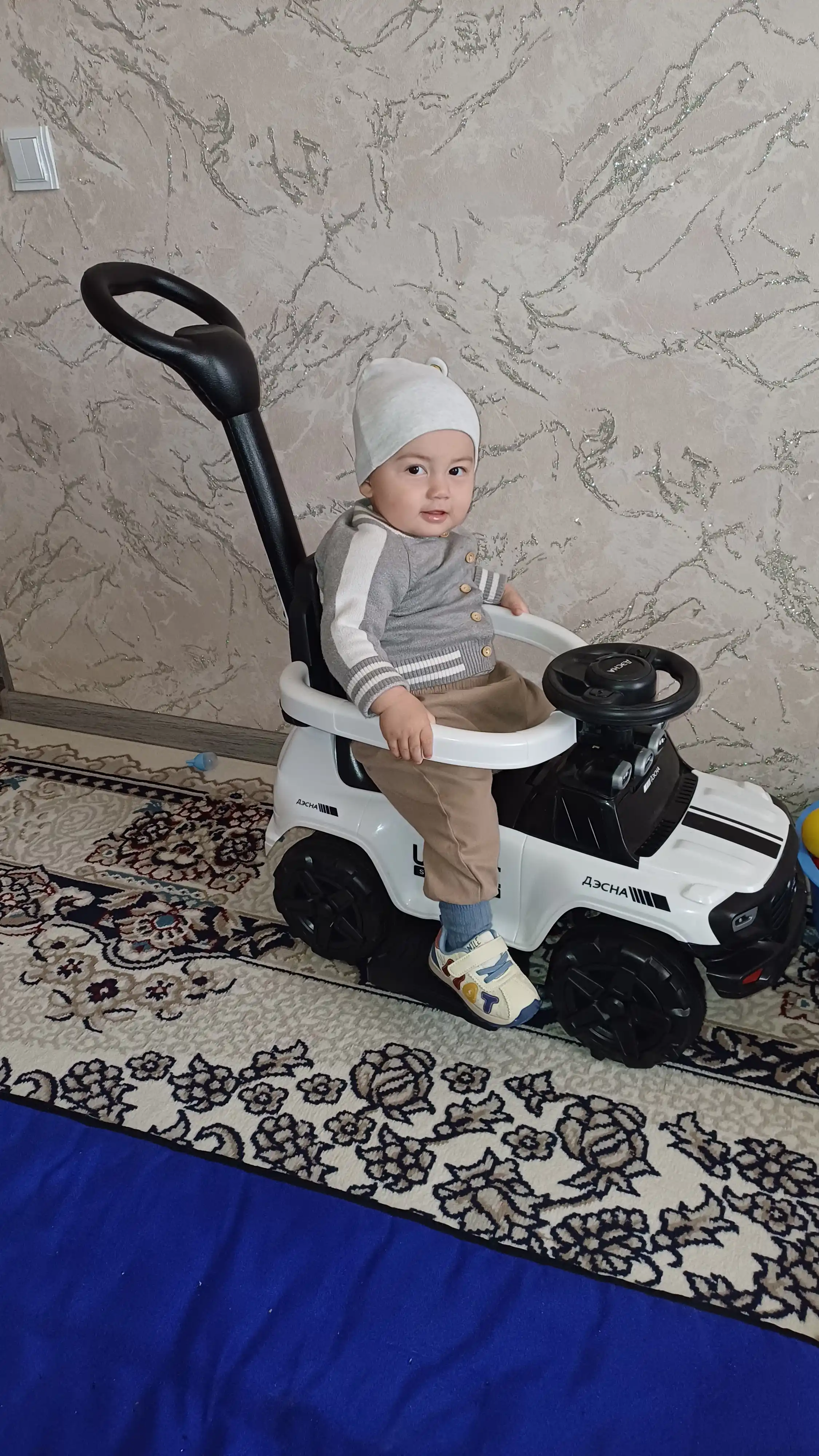 Bolalar uchun bahor va kuz krossovkalari, kichkintoylar uchun