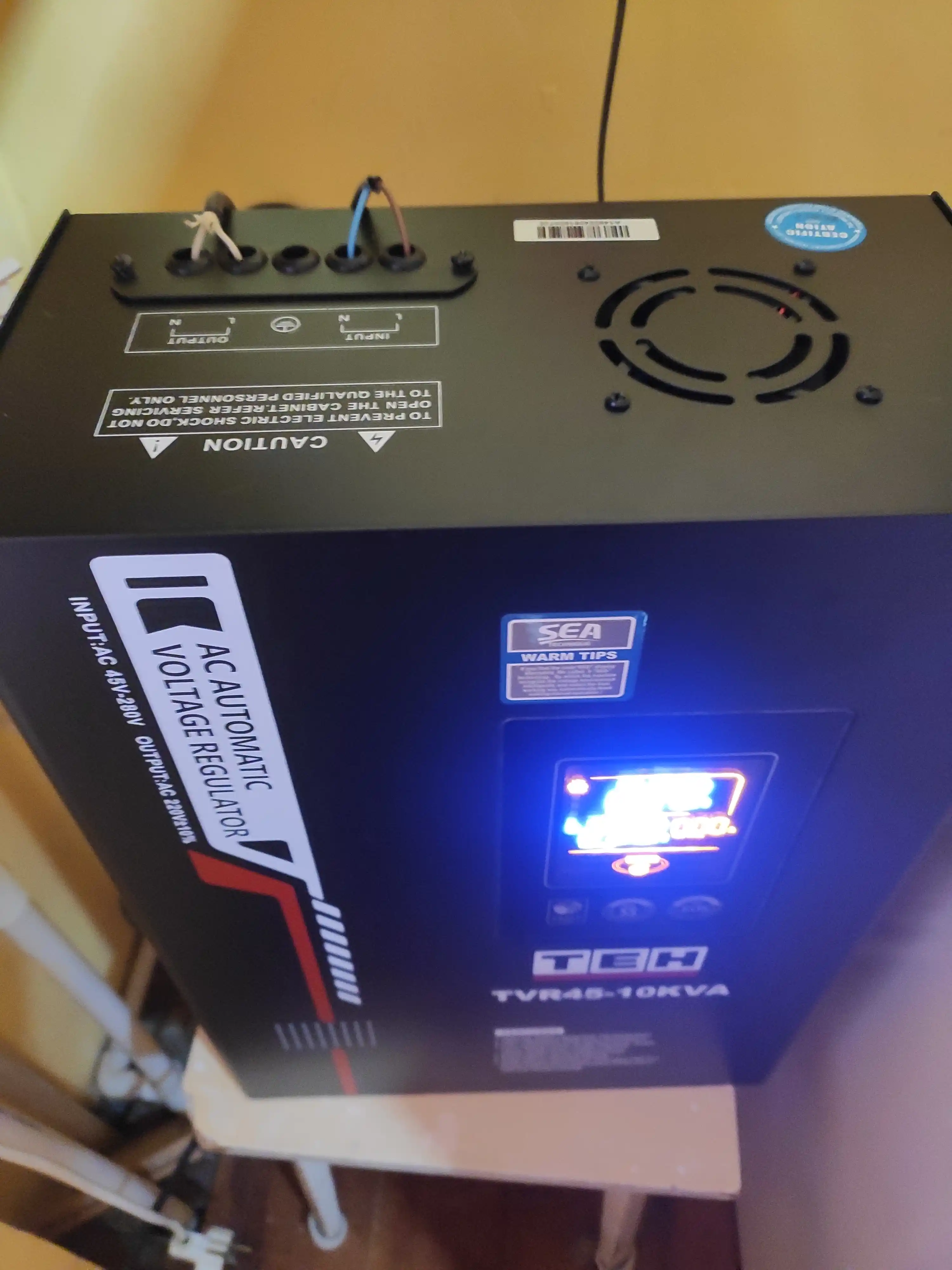 Kuchlanish stabilizatori TEH TVR 45, 10/15/20 kVA, relay, 220 V, asboblar uchun