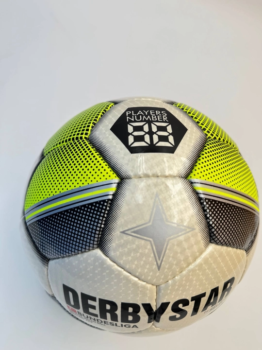 Sifatli futbol koptoklari — mashg‘ulot va o‘yinlar uchun mustahkam va qulay tanlov!