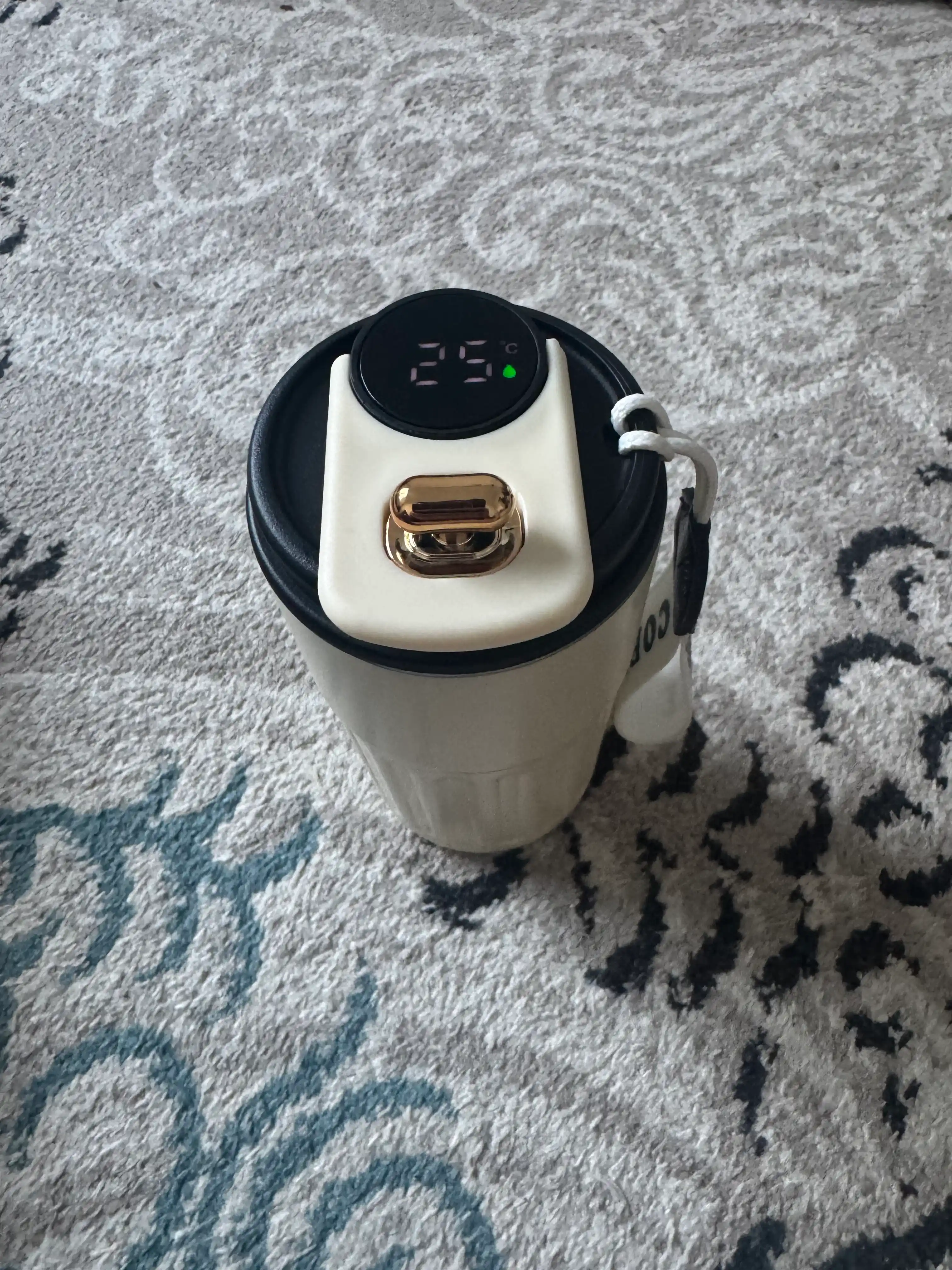 Termokrujka qahva uchun, termos krujka, harorat sensori bilan, 460 ml