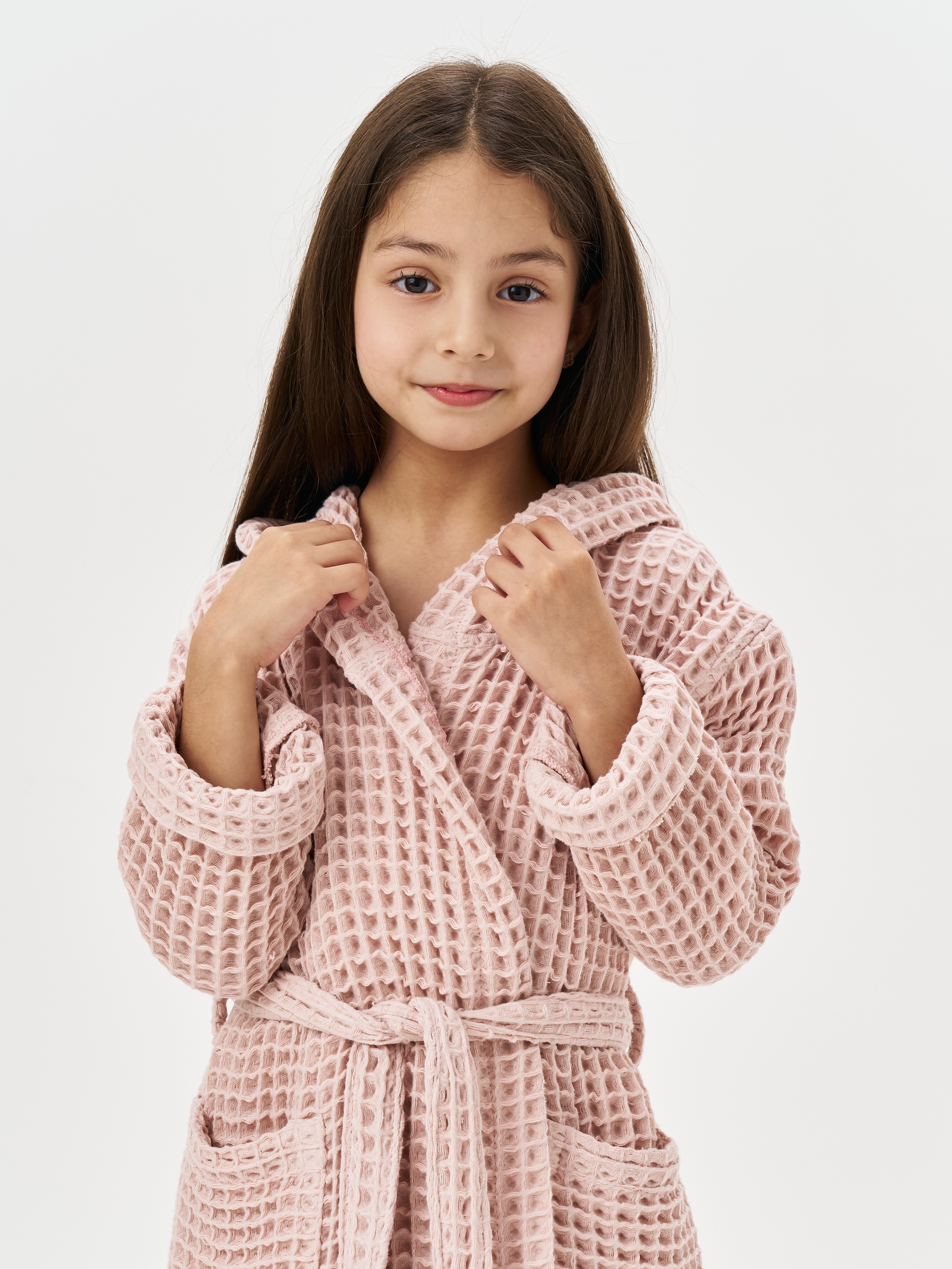 Men erimni anal onanizmni amalga oshirayotganini ushladim.